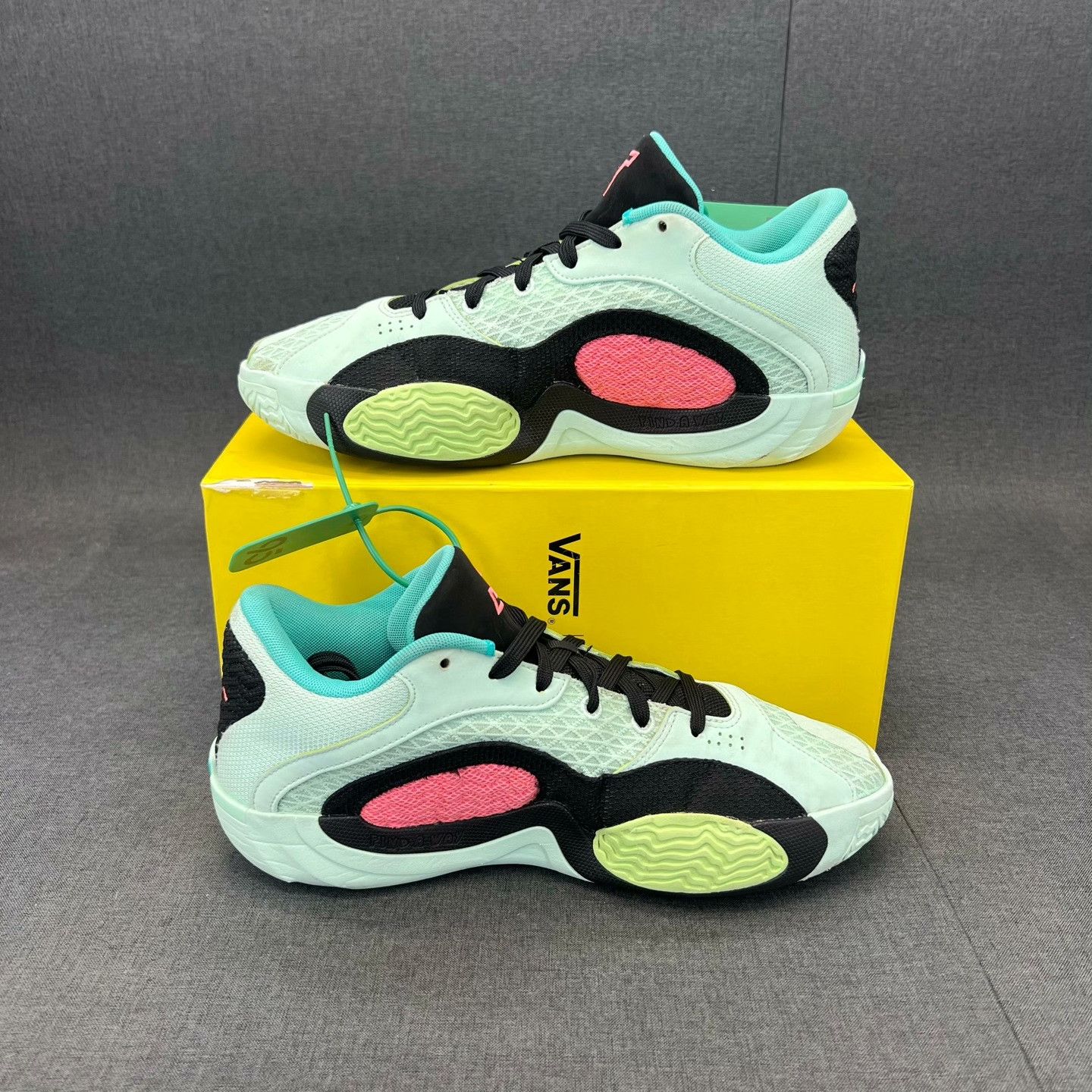 Nike Nike Green Lowtop Sneakers 42 Men Size US 9 / EU 42 - 3 Thumbnail