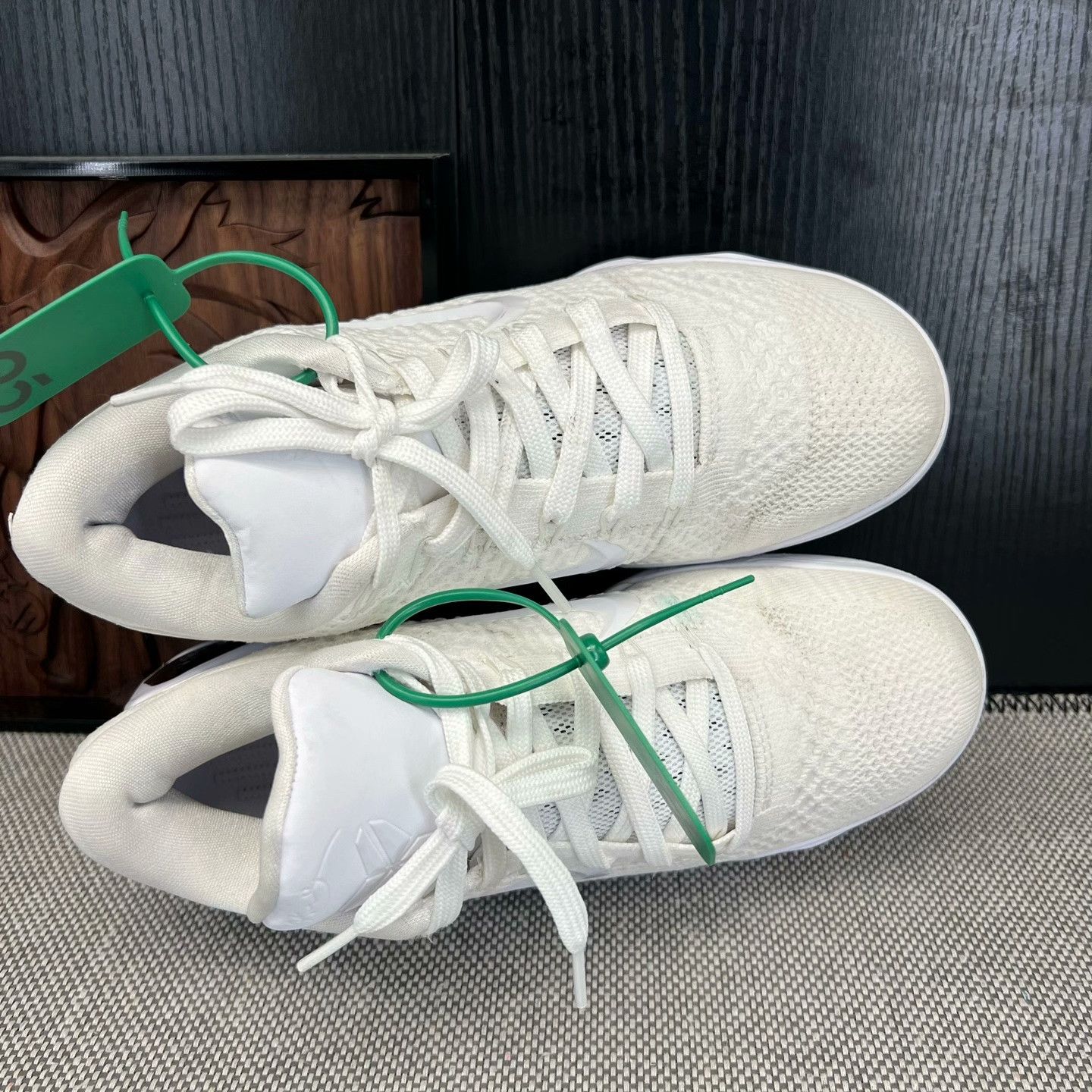Nike Nike White Lowtop Sneakers 40 Men Size US 7.5 / EU 40-41 - 7 Thumbnail