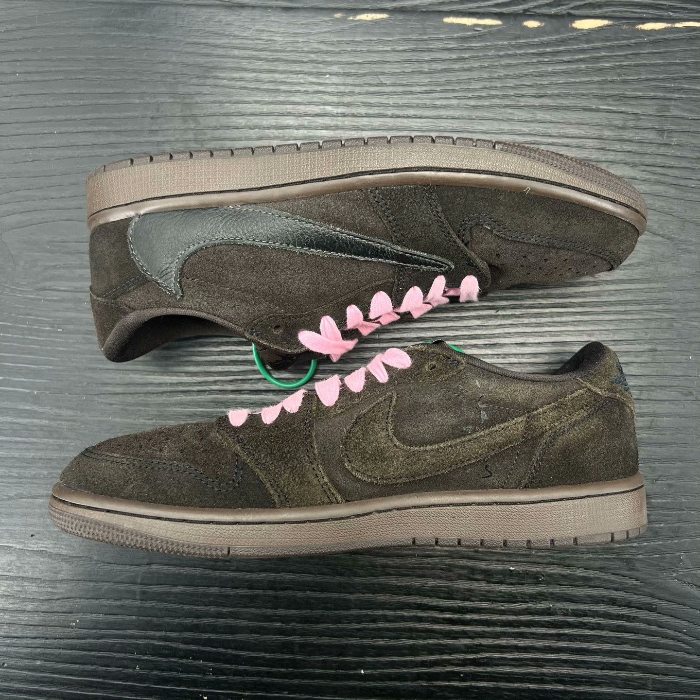 Nike Nike AJ1 Lowtop Sneakers 41 Men Size US 8.5 / EU 41-42 - 2 Thumbnail