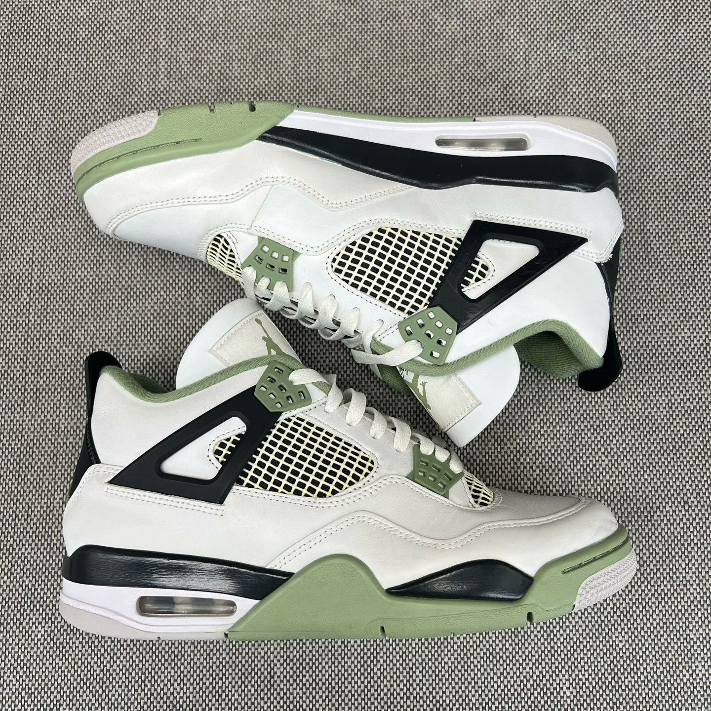 Nike Nike AJ4 Lowtop Sneakers 44 Men Size US 10.5 / EU 43-44 - 5 Thumbnail