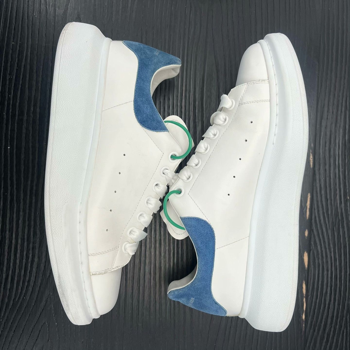 Alexander McQueen Alexander McQueen Blue Lowtop Sneakers 43 Men Size US 10 / EU 43 - 2 Thumbnail