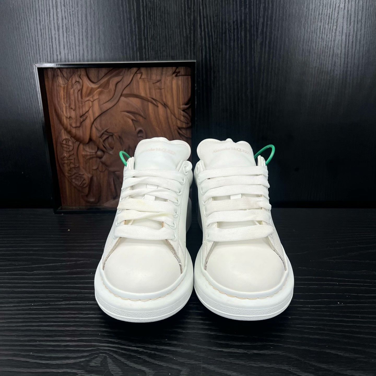 Alexander McQueen Alexander McQueen Black Lowtop Sneakers 37 Women Size US 6.5 / IT 36.5 - 4 Thumbnail