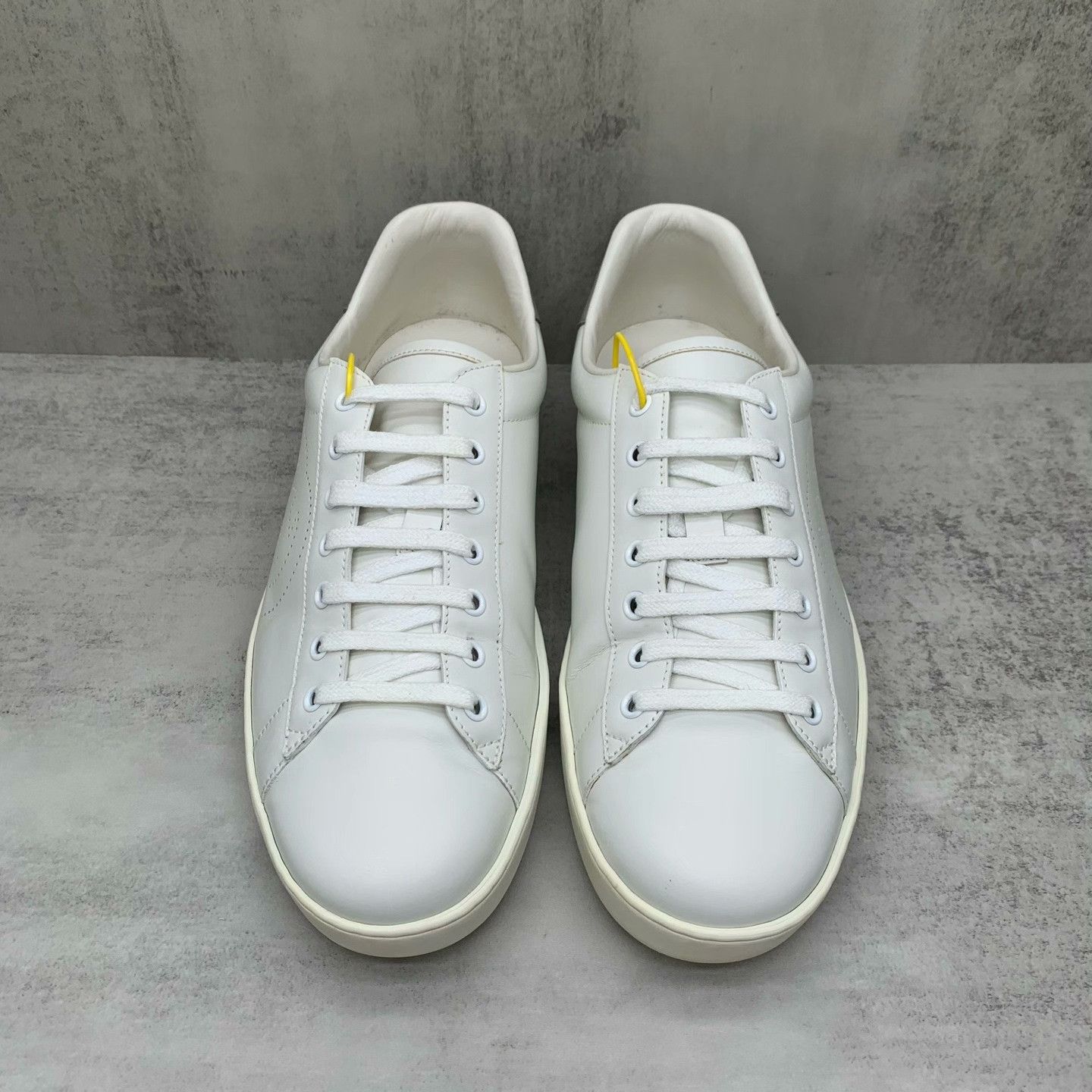 Gucci Gucci White Lowtop Sneakers 44 Men Size US 10.5 / EU 43-44 - 4 Thumbnail