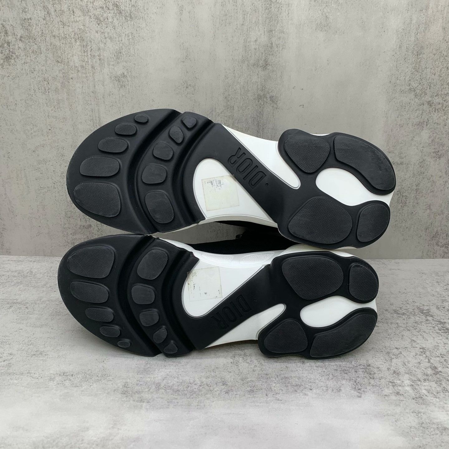 Dior Dior Black Hitop Sneakers 36 Women Size US 6 / IT 36 - 7 Thumbnail