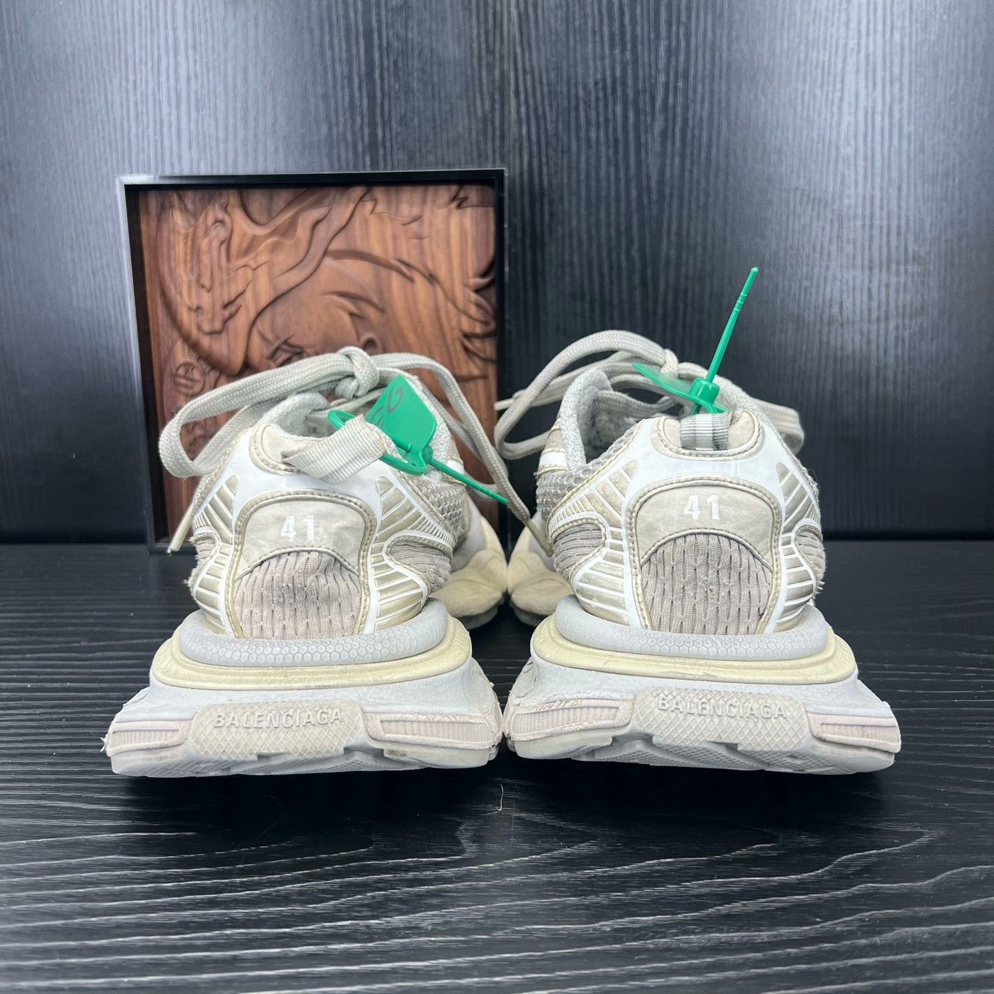 Balenciaga Balenciaga Beige Lowtop Sneakers XXXL Men Size US 10 / EU 43 - 5 Thumbnail