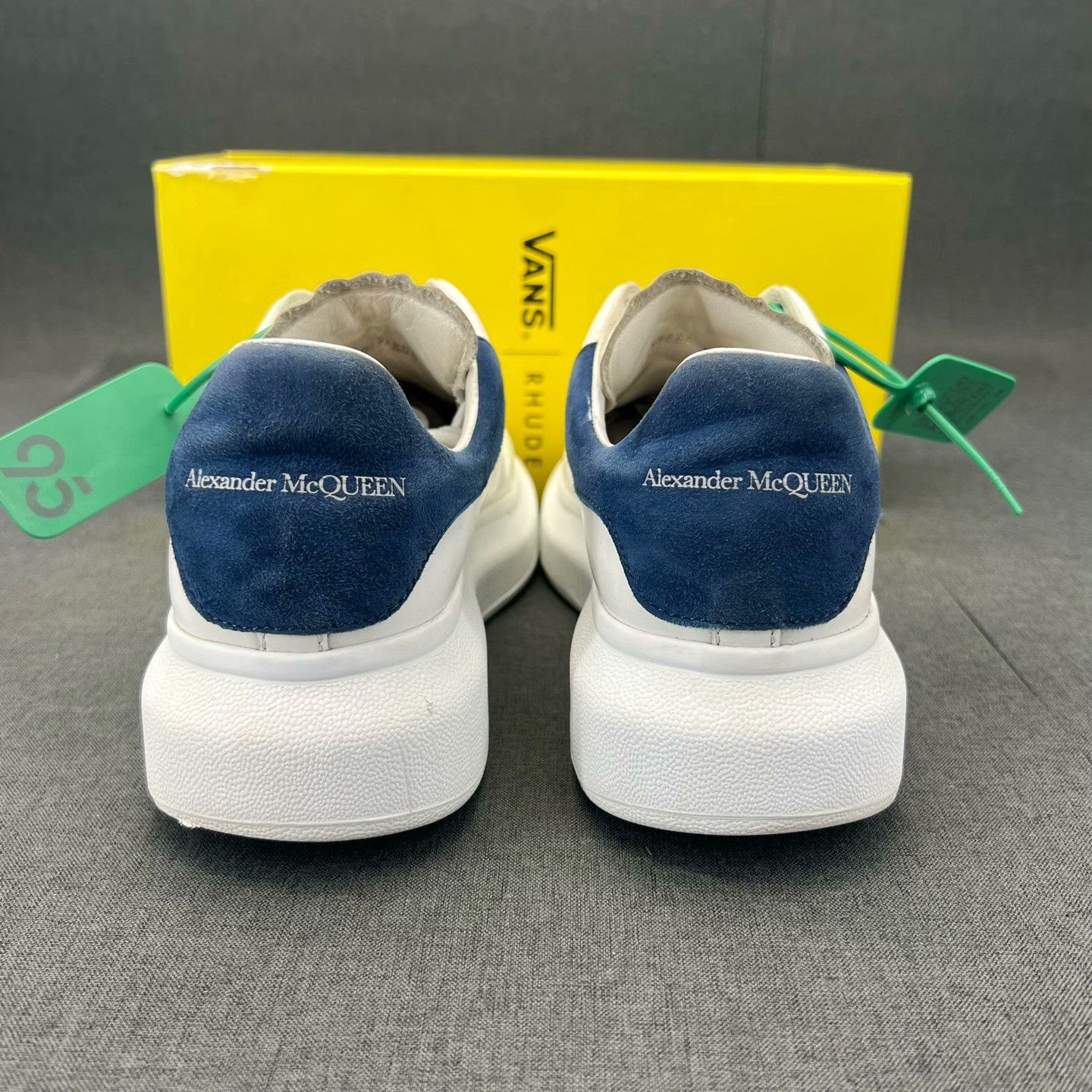 Alexander McQueen Alexander McQueen Blue Lowtop Sneakers 39 Men Size US 6.5 / EU 39-40 - 5 Thumbnail