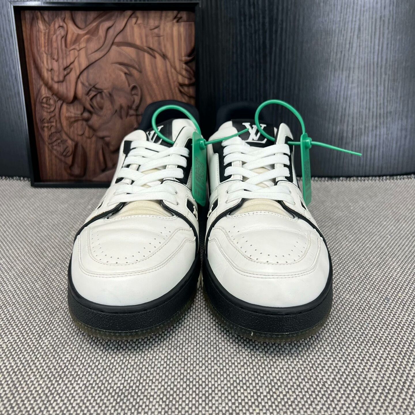 Louis Vuitton Louis Vuitton Training Black Lowtop Sneakers 41 Men Size US 8.5 / EU 41-42 - 4 Thumbnail