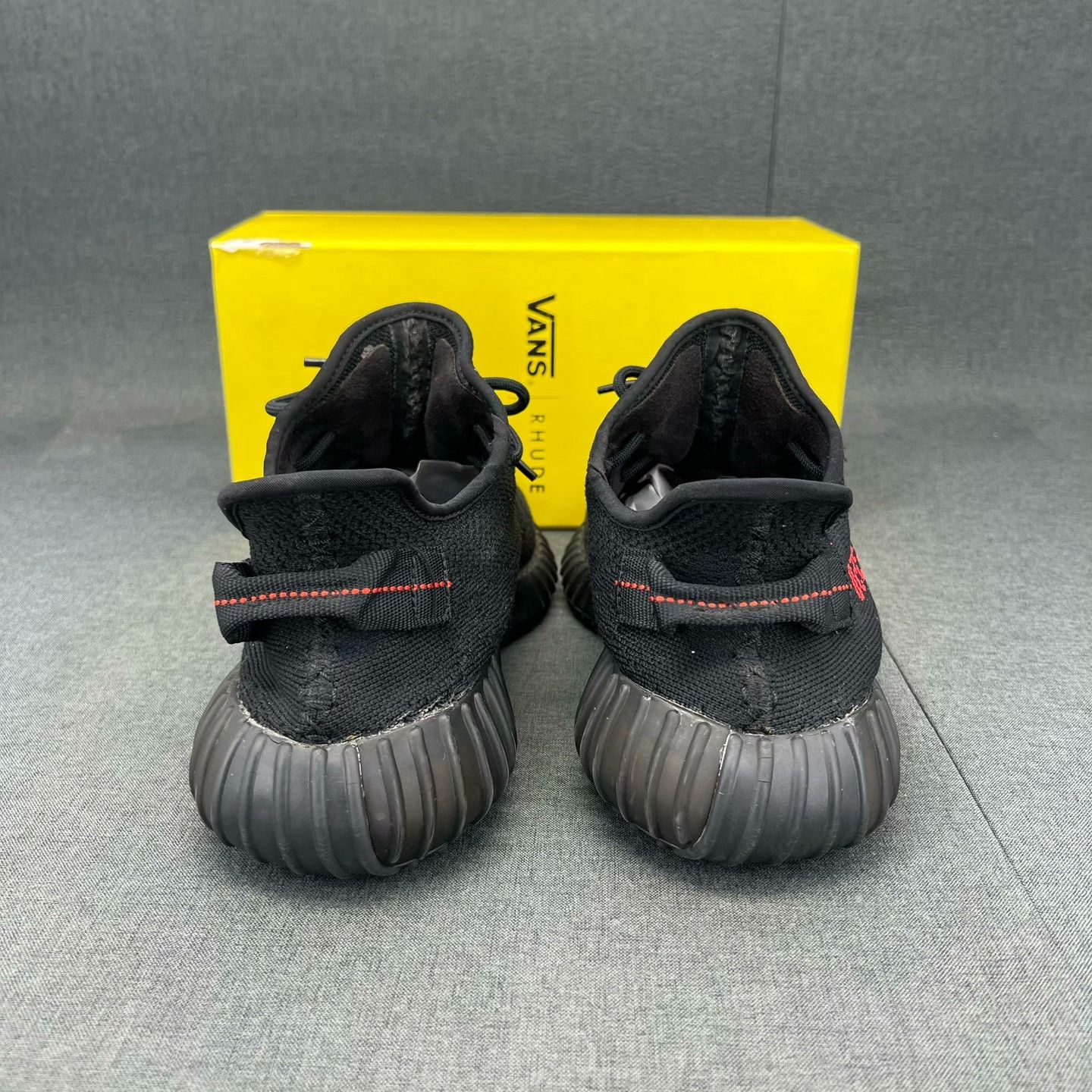 Yeezy Yeezy Black Lowtop Sneakers 44.5 Men Size US 11 / EU 44 - 5 Thumbnail