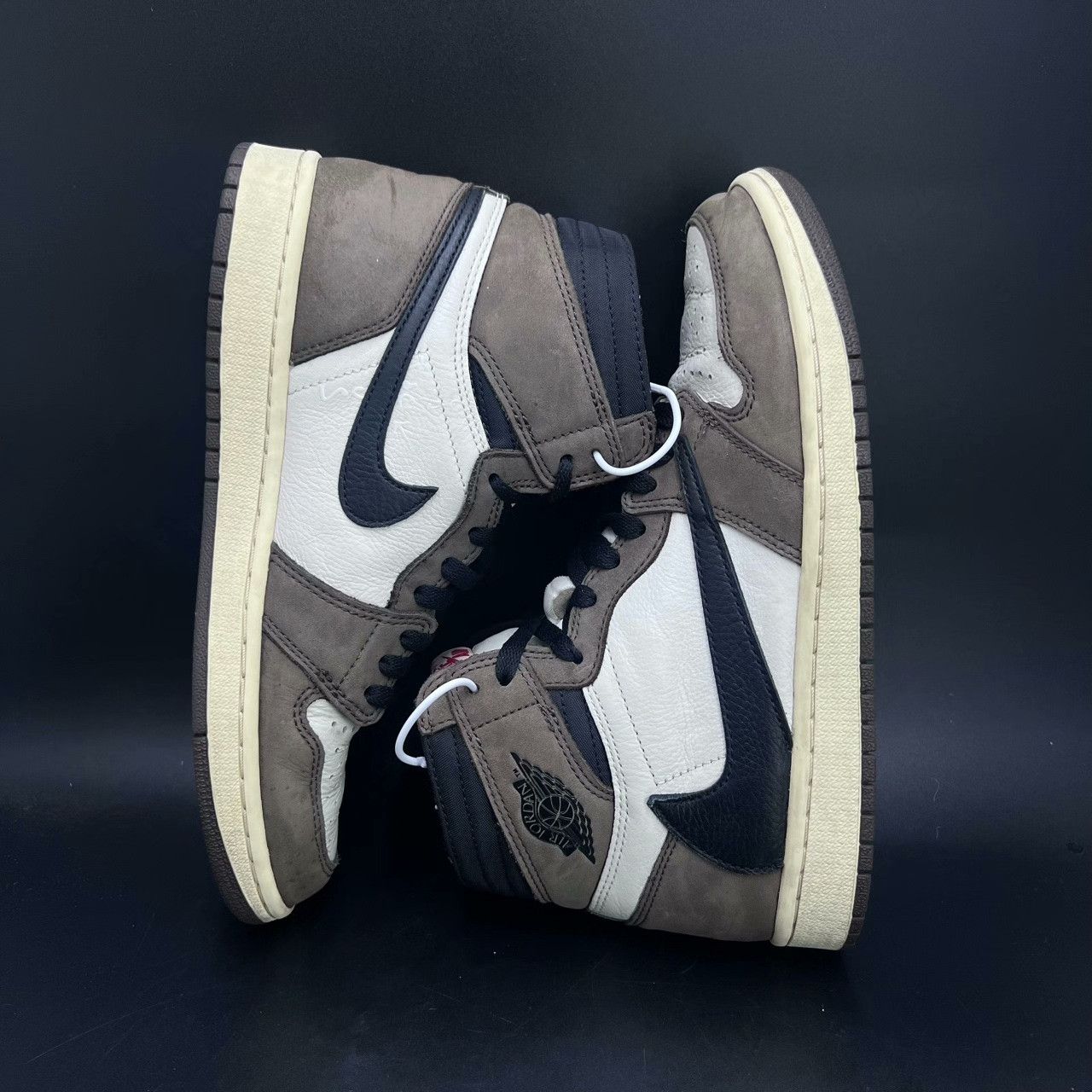 Nike Nike AJ1 Lowtop Sneakers 41 Men Size US 8.5 / EU 41-42 - 2 Thumbnail