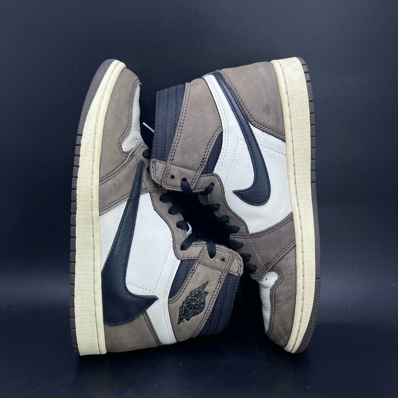 Nike Nike AJ1 Lowtop Sneakers 41 Men Size US 8.5 / EU 41-42 - 3 Thumbnail