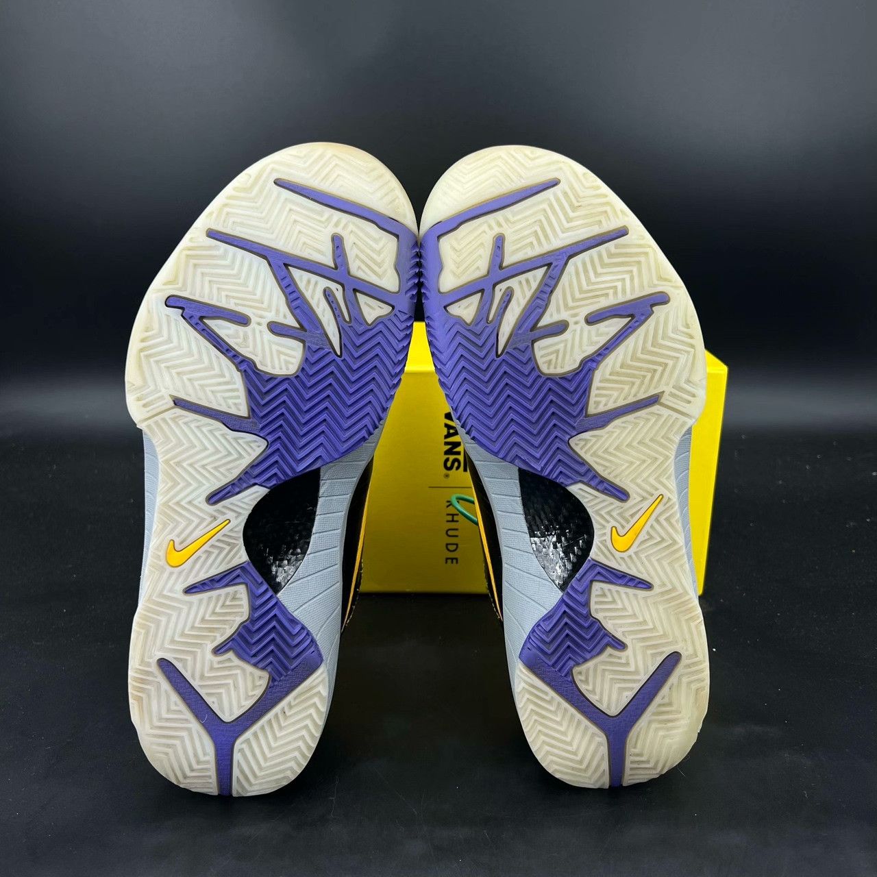 Nike Nike Yellow Lowtop Sneakers 42 Men Size US 9 / EU 42 - 6 Thumbnail