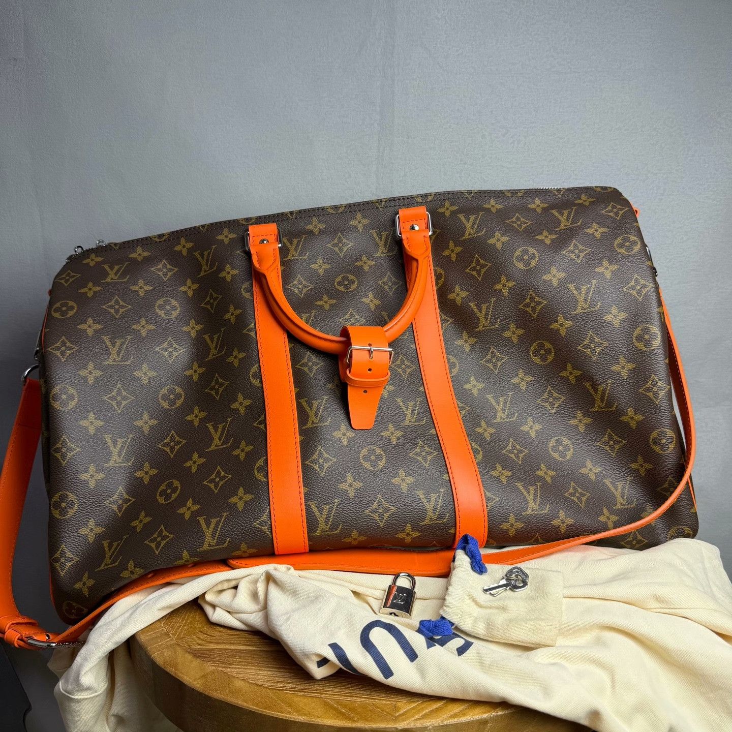 Louis Vuitton Louis Vuitton Orange Bag M Men Size ONE SIZE - 7 Thumbnail