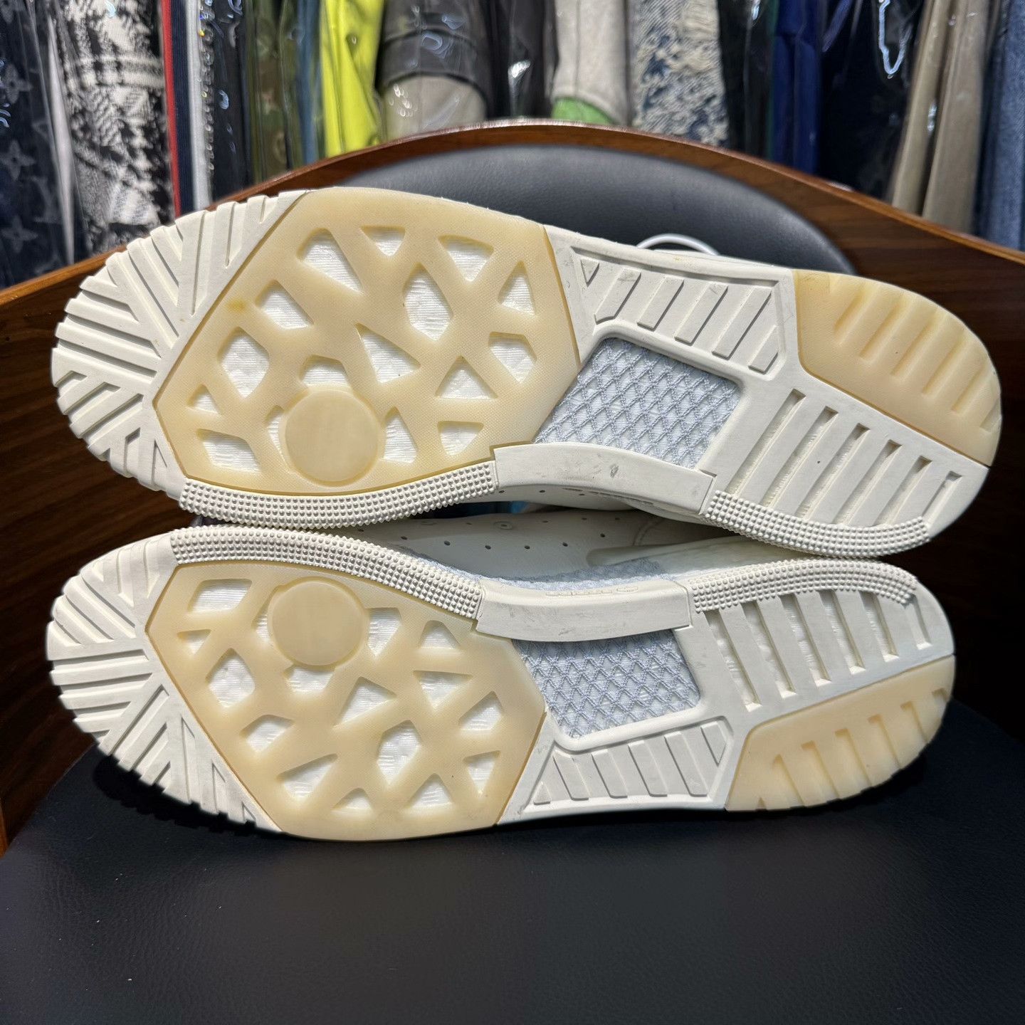 Adidas Adidas White Lowtop Sneakers 44.5 Men Size US 11 / EU 44 - 9 Thumbnail