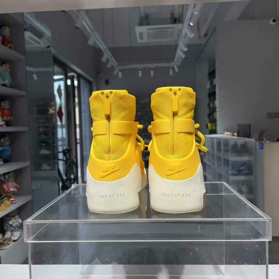 Nike Nike Limited Yellow Hitop Sneakers 40 Men Size US 7.5 / EU 40-41 - 4 Thumbnail