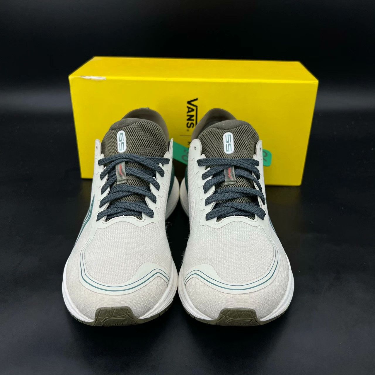 Li-Ning Li-Ning Green Lowtop Sneakers S Men Size US 10 / EU 43 - 4 Thumbnail
