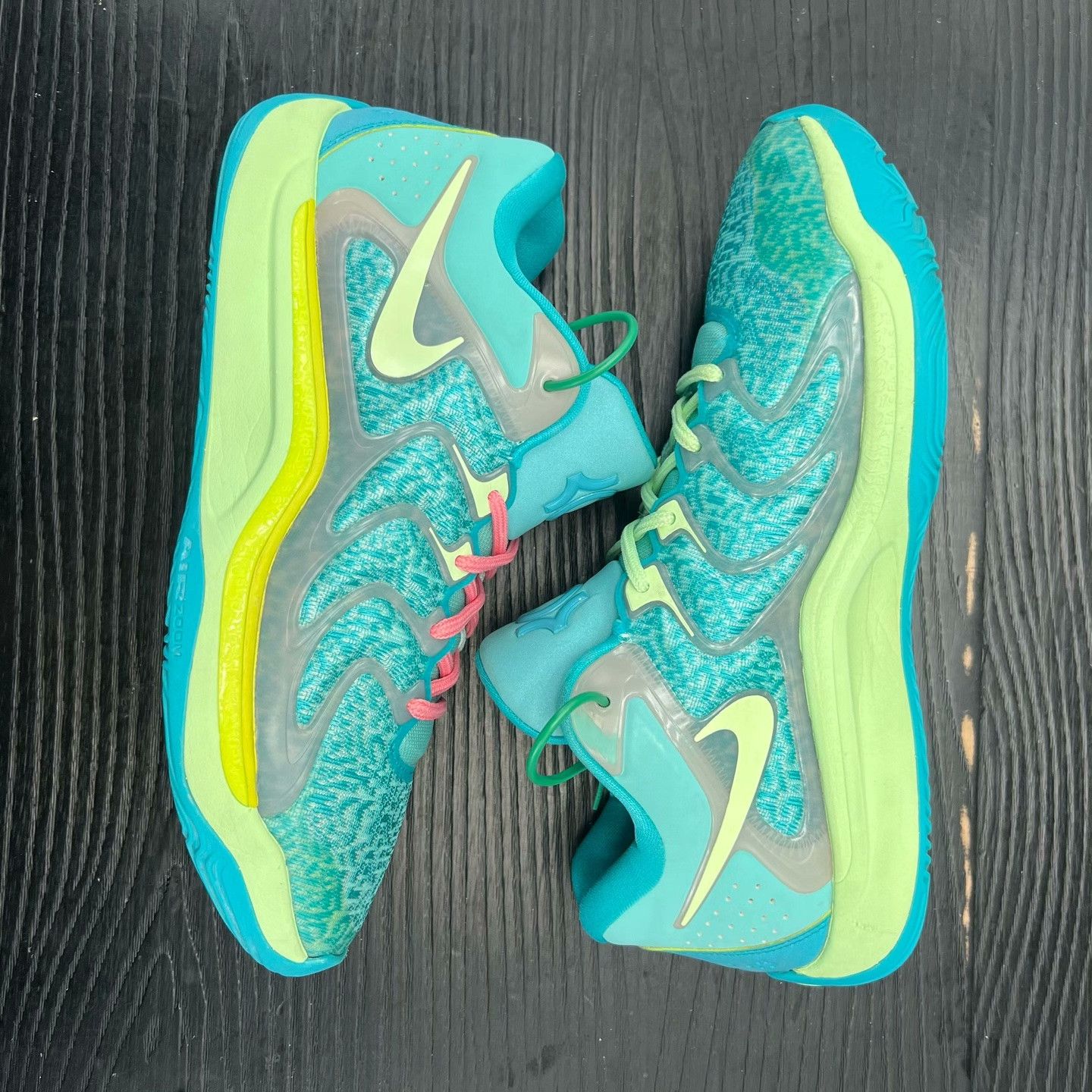 Nike Nike Green Lowtop Sneakers 43 Men Size US 10 / EU 43 - 4 Thumbnail