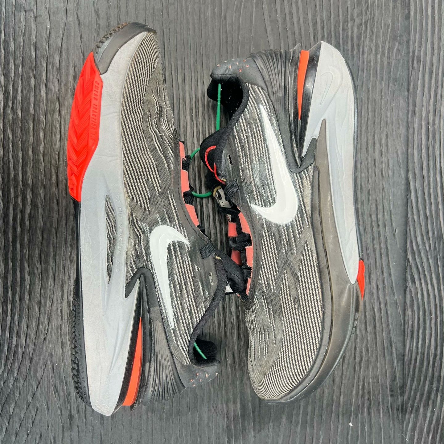 Nike Nike Black Lowtop Sneakers 41 Men Size US 8.5 / EU 41-42 - 3 Thumbnail