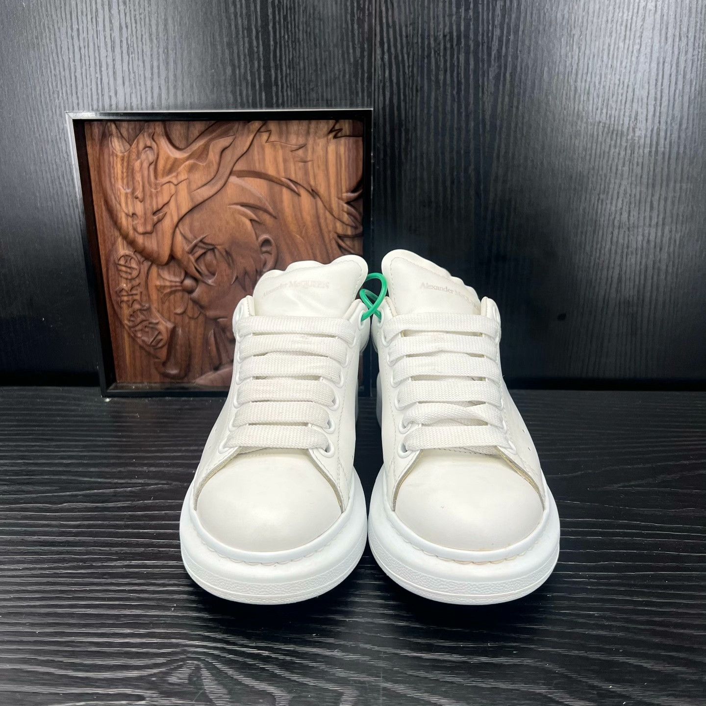 Alexander McQueen Alexander McQueen Blue Lowtop Sneakers 36 Women Size US 6 / IT 36 - 3 Thumbnail