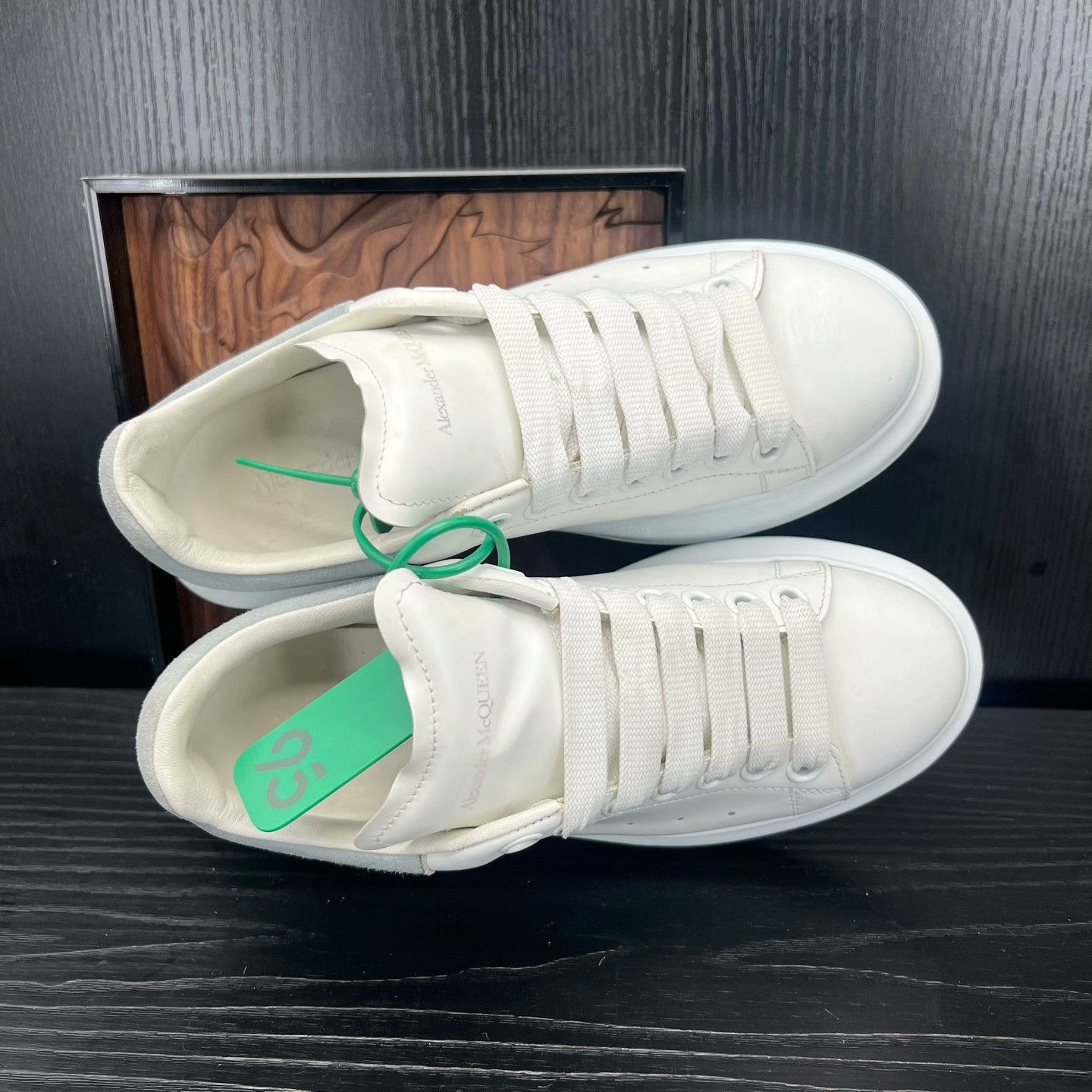 Alexander McQueen Alexander McQueen Blue Lowtop Sneakers 36 Women Size US 6 / IT 36 - 6 Thumbnail