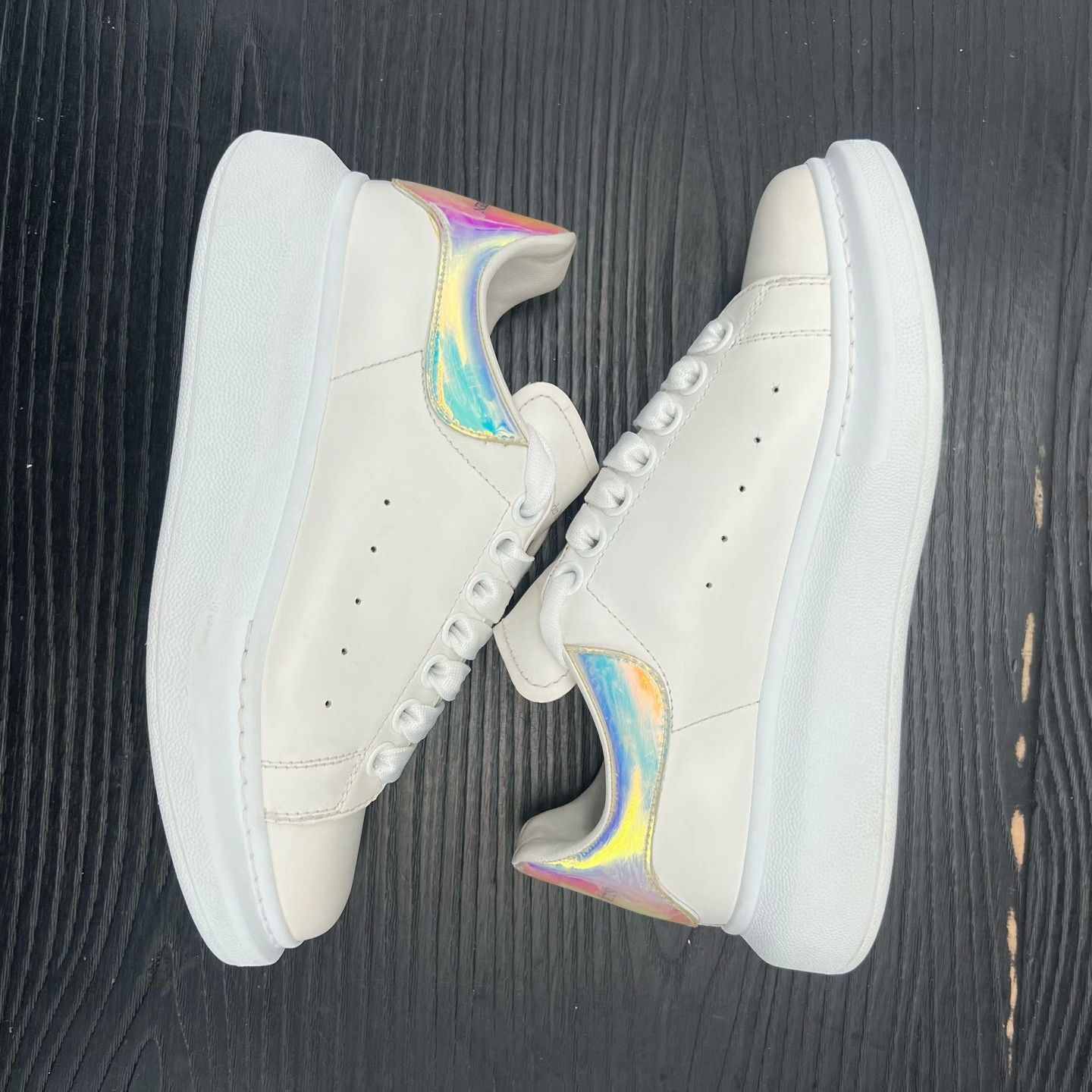 Alexander McQueen Alexander McQueen Laser Lowtop Sneakers 36 Women Size US 6 / IT 36 - 3 Thumbnail