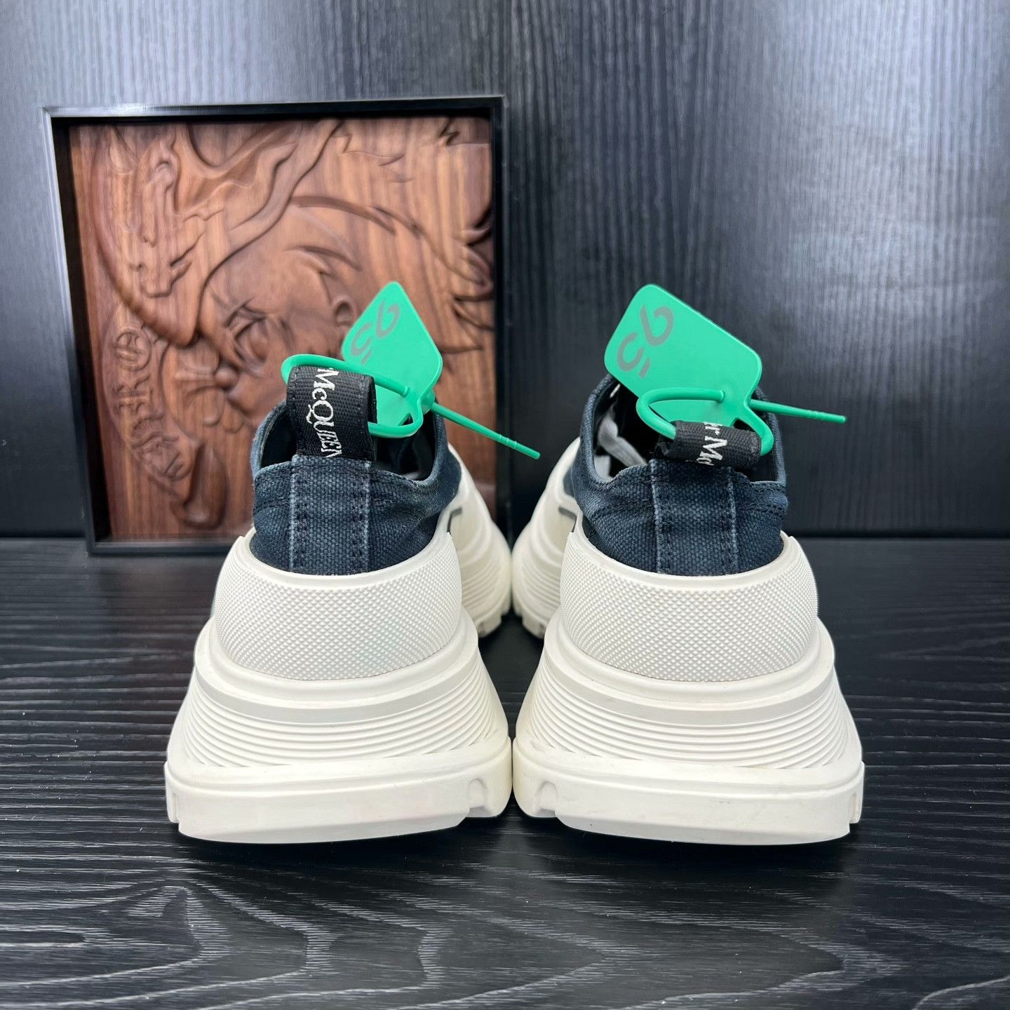 Alexander McQueen Alexander McQueen Black Lowtop Sneakers 36 Women Size US 6 / IT 36 - 5 Thumbnail