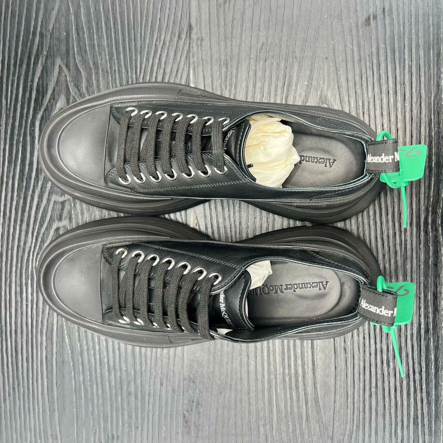 Alexander McQueen Alexander McQueen Black Lowtop Sneakers 41 Men Size US 8.5 / EU 41-42 - 8 Thumbnail
