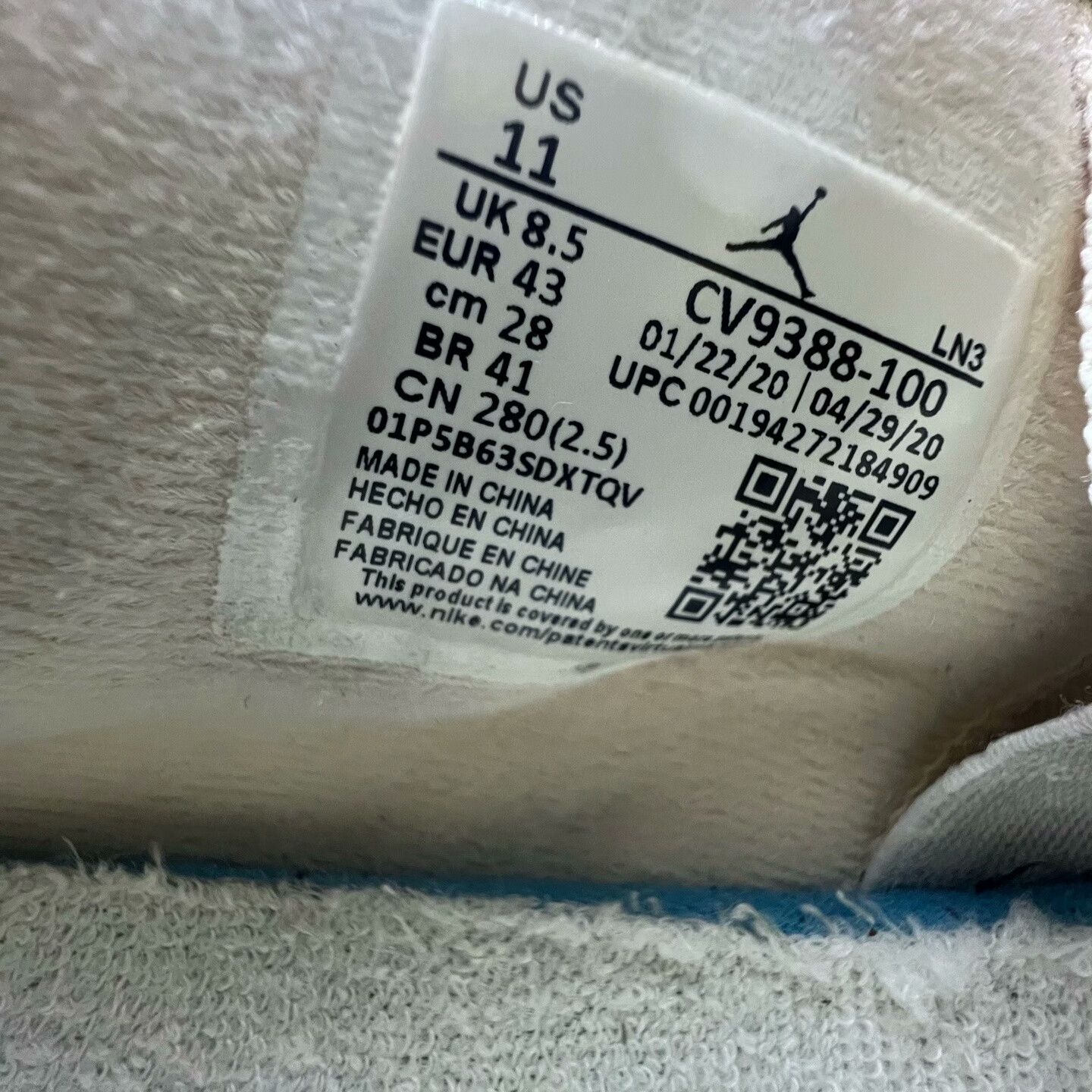 Nike Nike AJ4 White Lowtop Sneakers 43 Men Size US 10 / EU 43 - 5 Thumbnail
