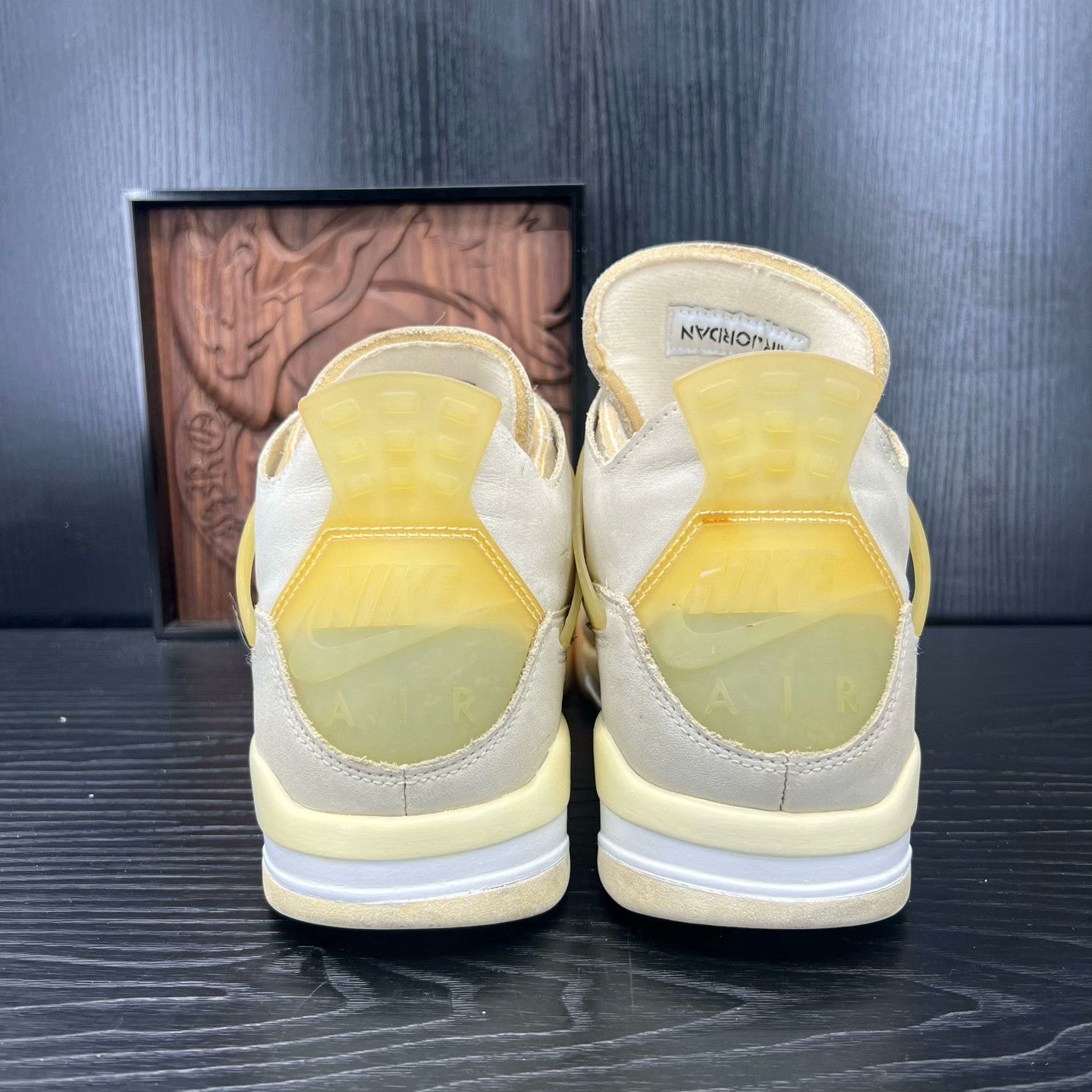 Nike Nike AJ4 White Lowtop Sneakers 43 Men Size US 10 / EU 43 - 7 Thumbnail