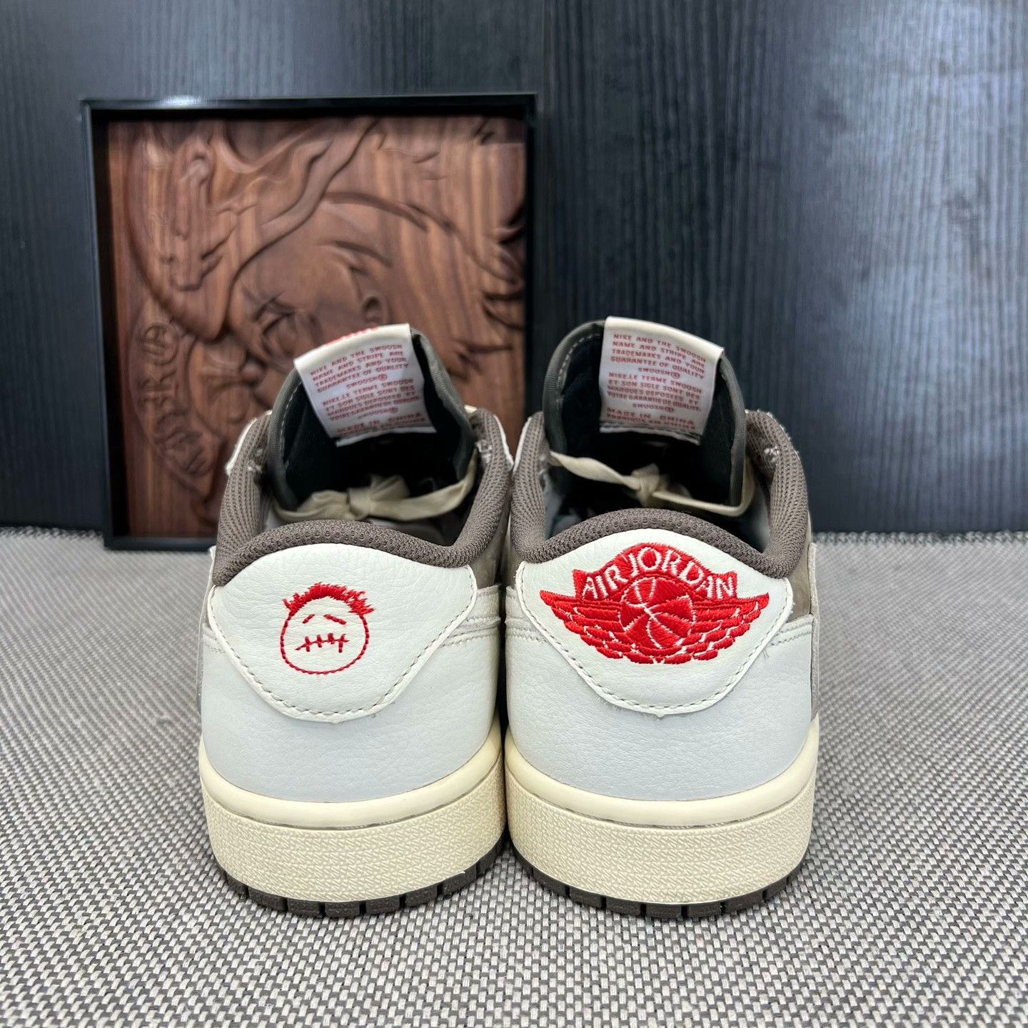 Nike Nike AJ1 Lowtop Sneakers 42 Men Size US 9 / EU 42 - 5 Thumbnail