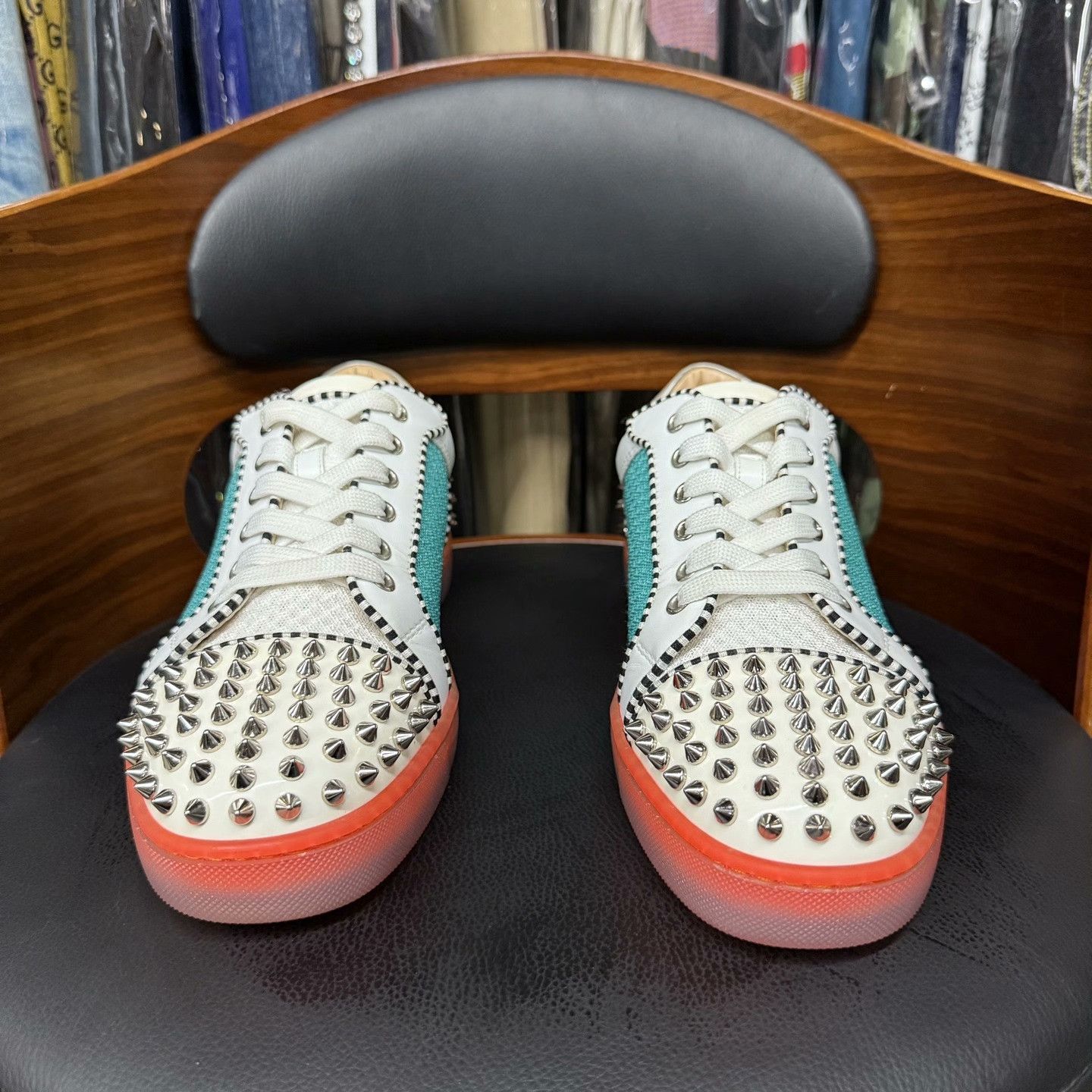 Louis Vuitton Louis Vuitton Multi Lowtop Sneakers 40 Men Size US 7.5 / EU 40-41 - 2 Thumbnail