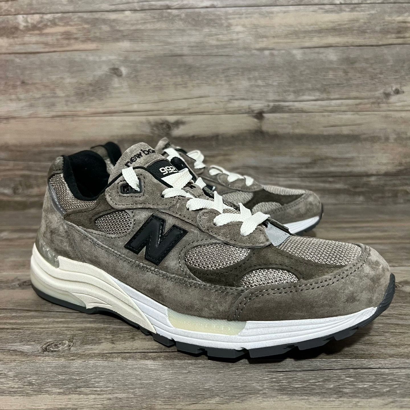 New Balance New Balance Gray Lowtop Sneakers M Men Size US 10 / EU 43 - 2 Thumbnail