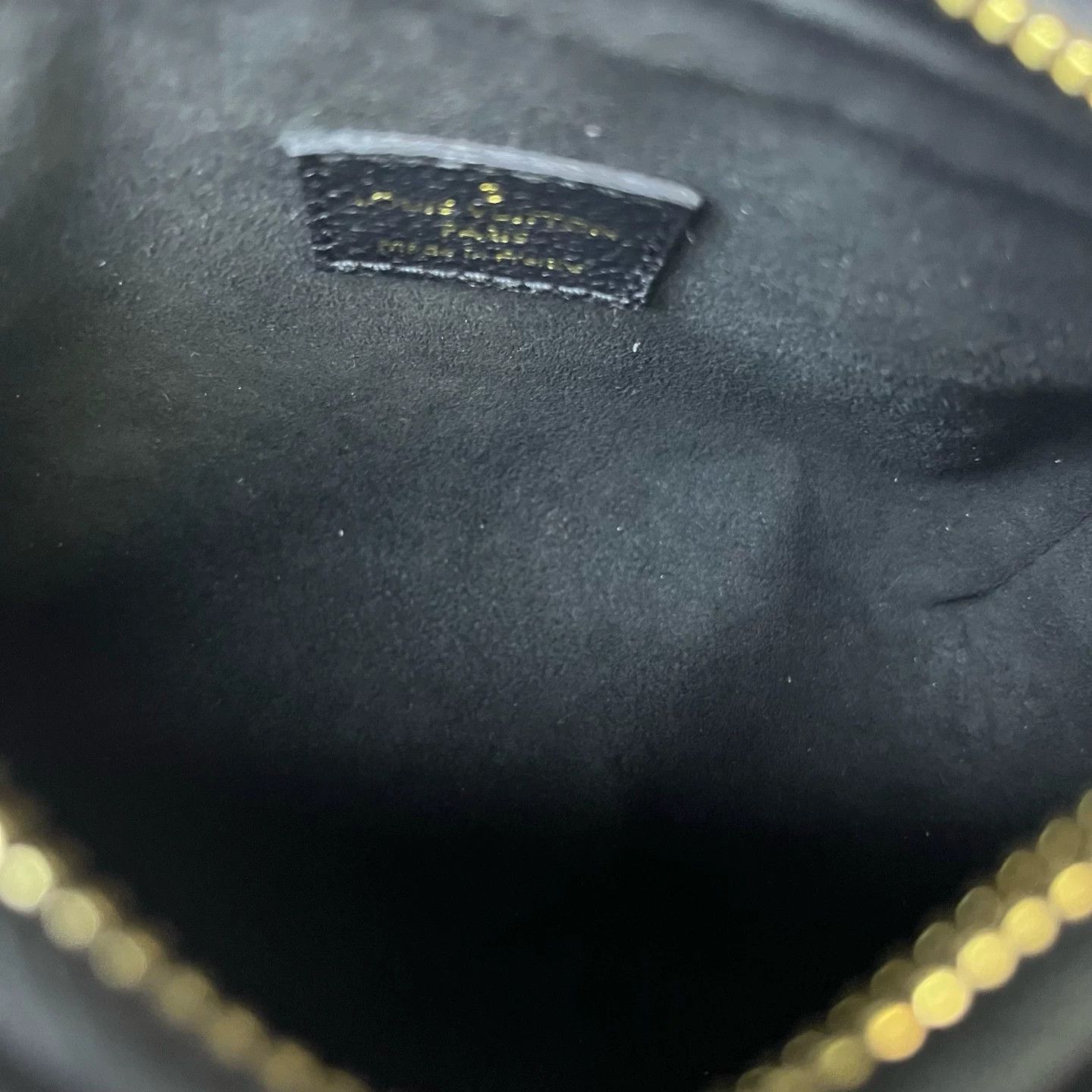 Louis Vuitton Louis Vuitton Black Designer Casual Size ONE SIZE - 5 Thumbnail