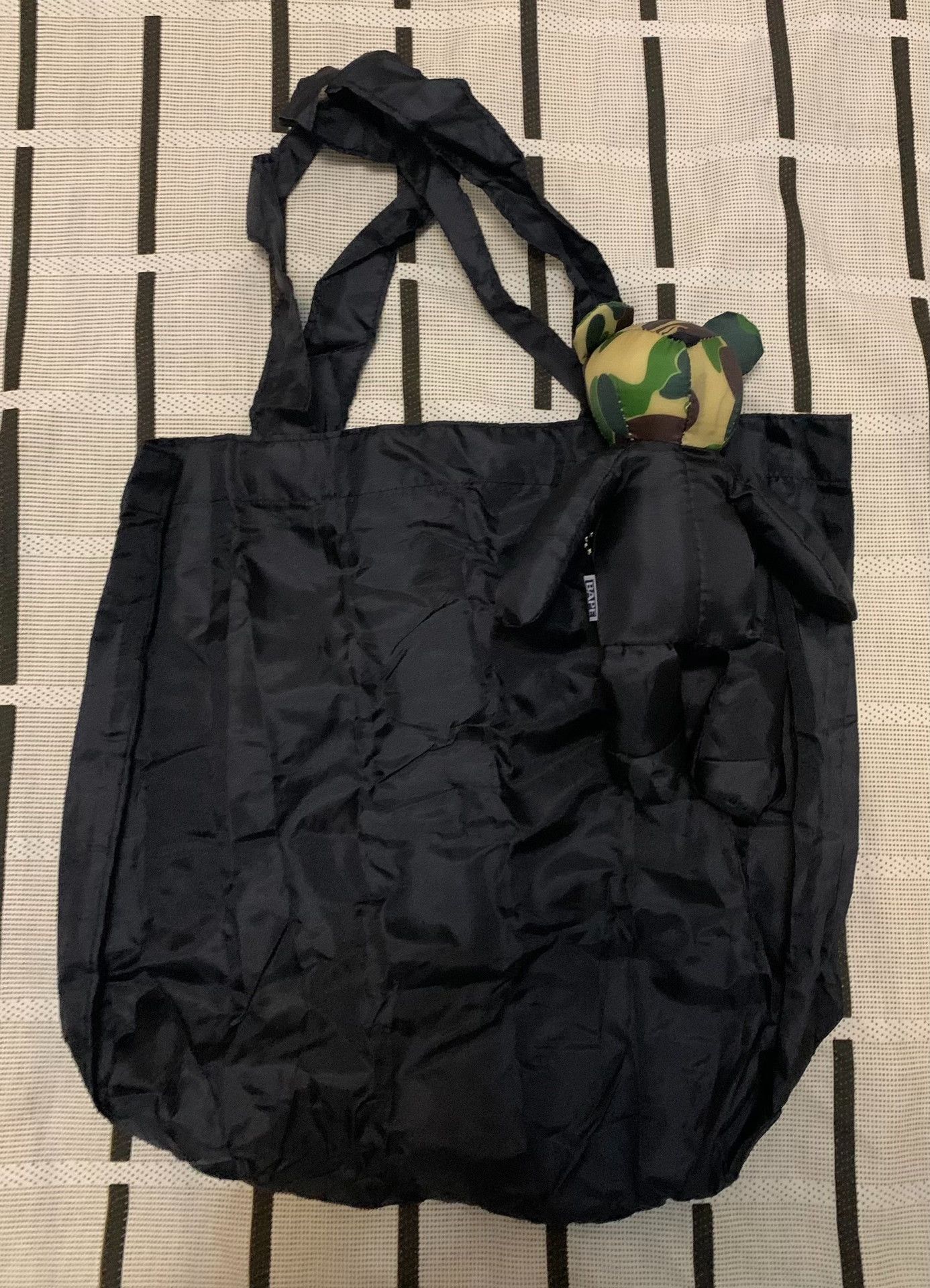 Bape Bape Camo Green Hoodie S Men Size US S / EU 44-46 / 1 - 3 Thumbnail