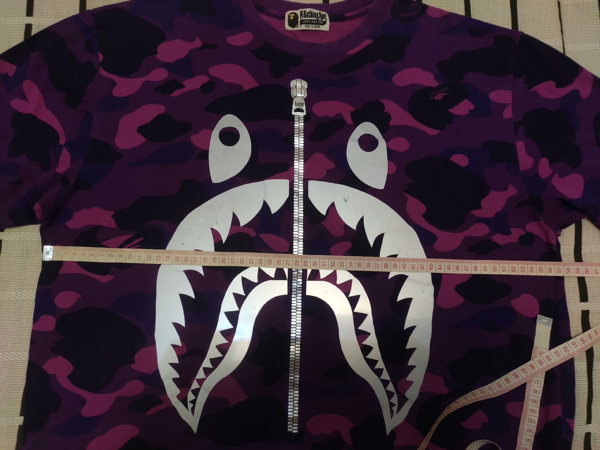 Bape Bape Shark Camo Purple T-Shirt M Men Size US M / EU 48-50 / 2 - 8 Thumbnail