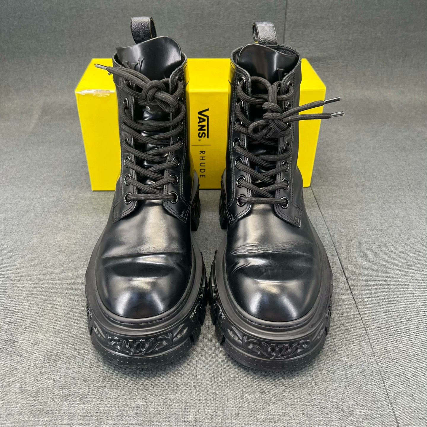 Louis Vuitton Louis Vuitton Black Boots 41 Men Size US 8 / EU 41 - 2 Thumbnail