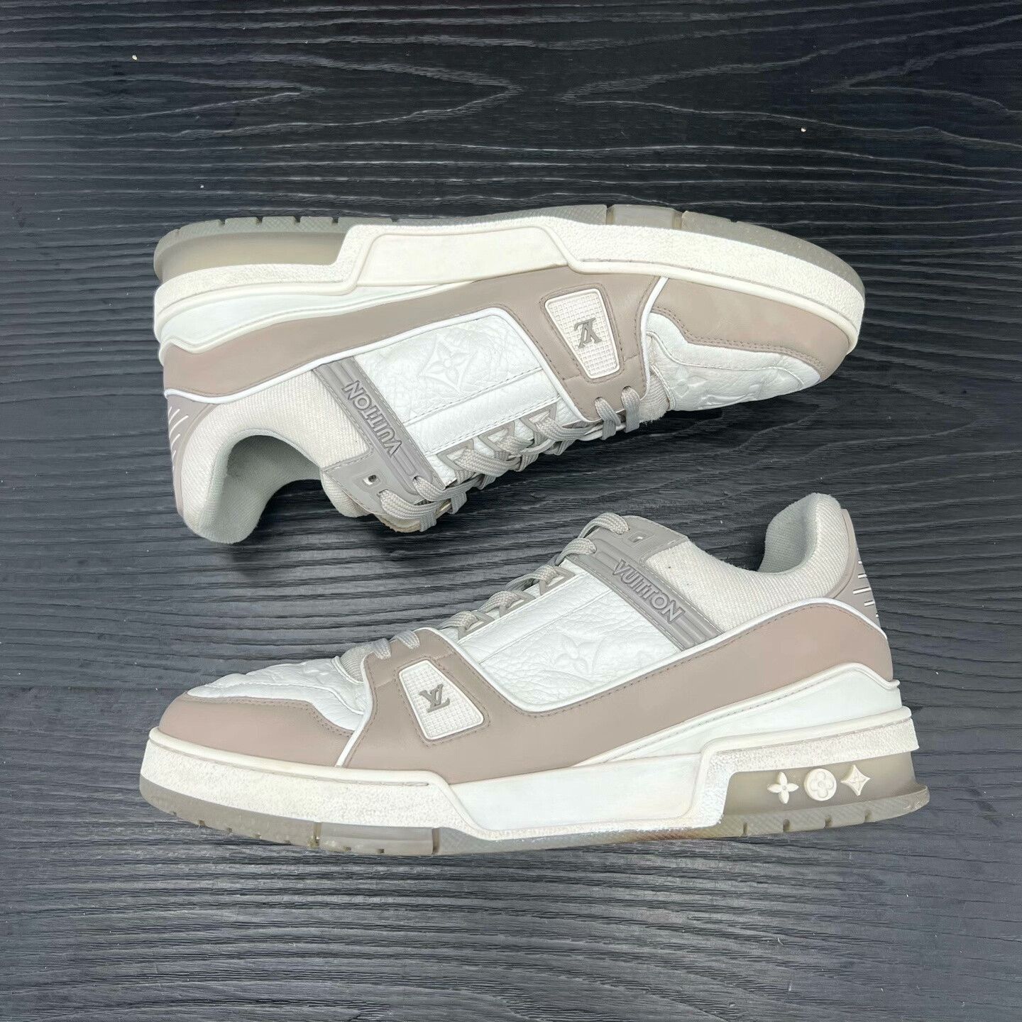 Louis Vuitton Louis Vuitton Training White Lowtop Sneakers 41 Men Size US 8.5 / EU 41-42 - 2 Thumbnail