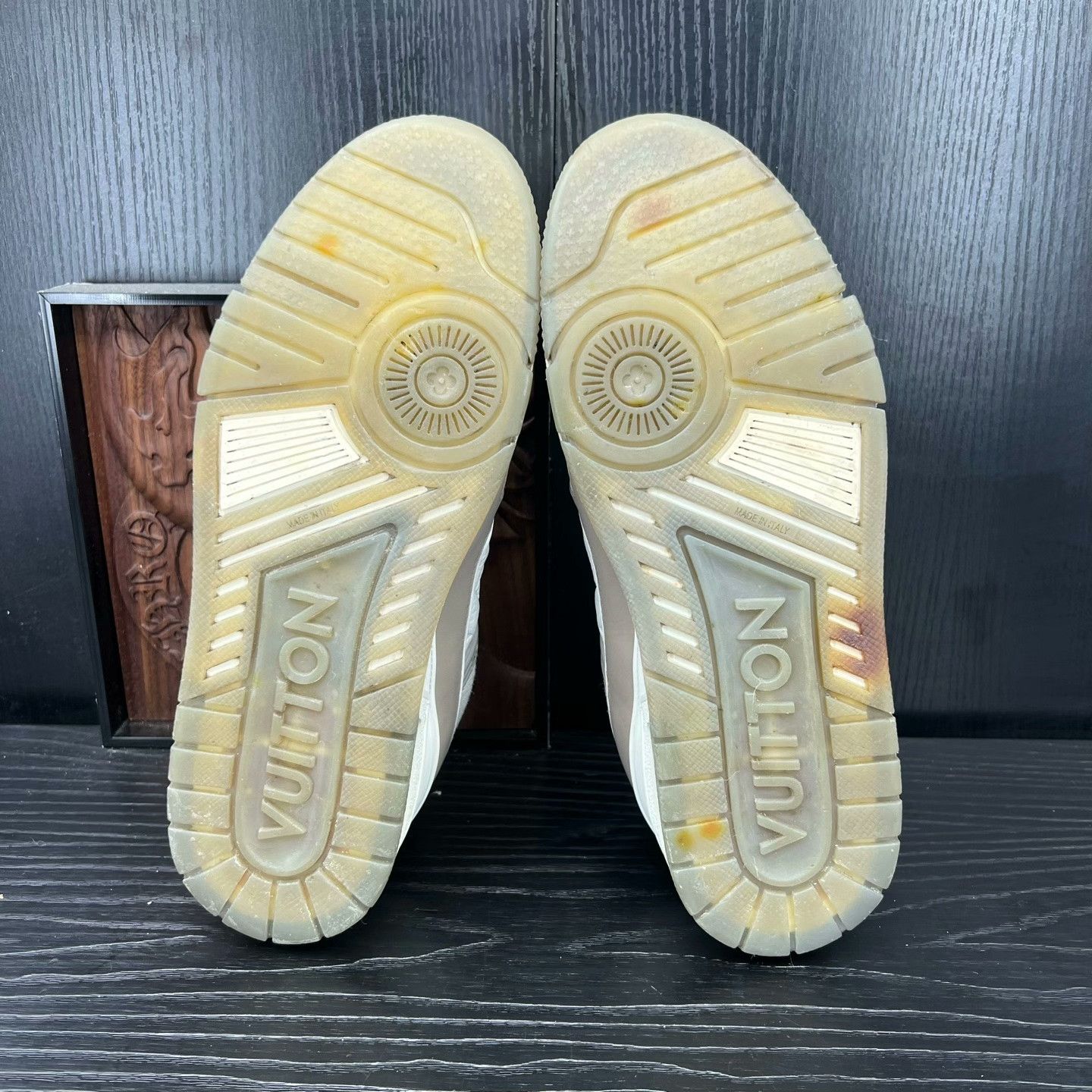 Louis Vuitton Louis Vuitton Training White Lowtop Sneakers 41 Men Size US 8.5 / EU 41-42 - 6 Thumbnail
