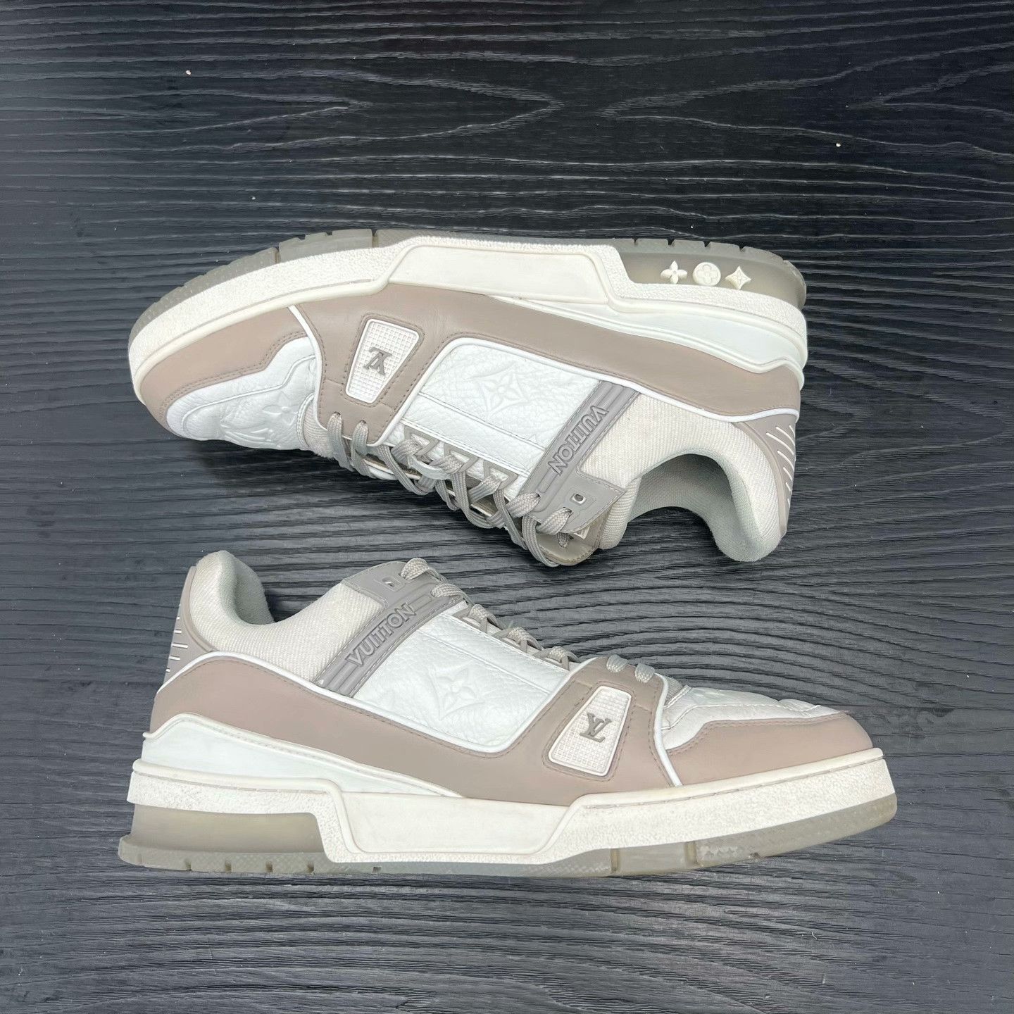 Louis Vuitton Louis Vuitton Training White Lowtop Sneakers 41 Men Size US 8.5 / EU 41-42 - 3 Thumbnail