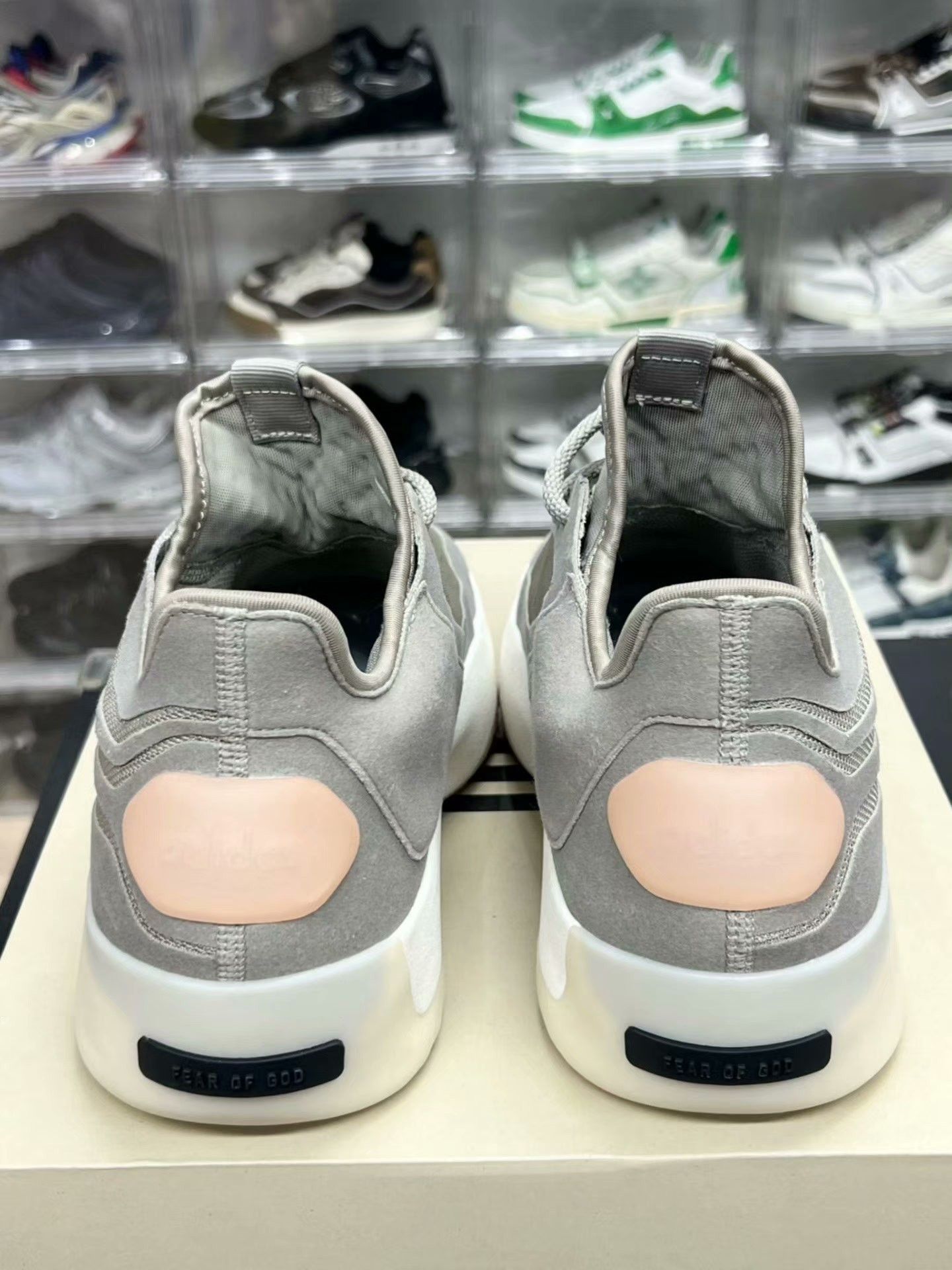 Fear of God Fear of God Retro Brown Lowtop Sneakers 44.5 Men Size US 11 / EU 44 - 7 Thumbnail