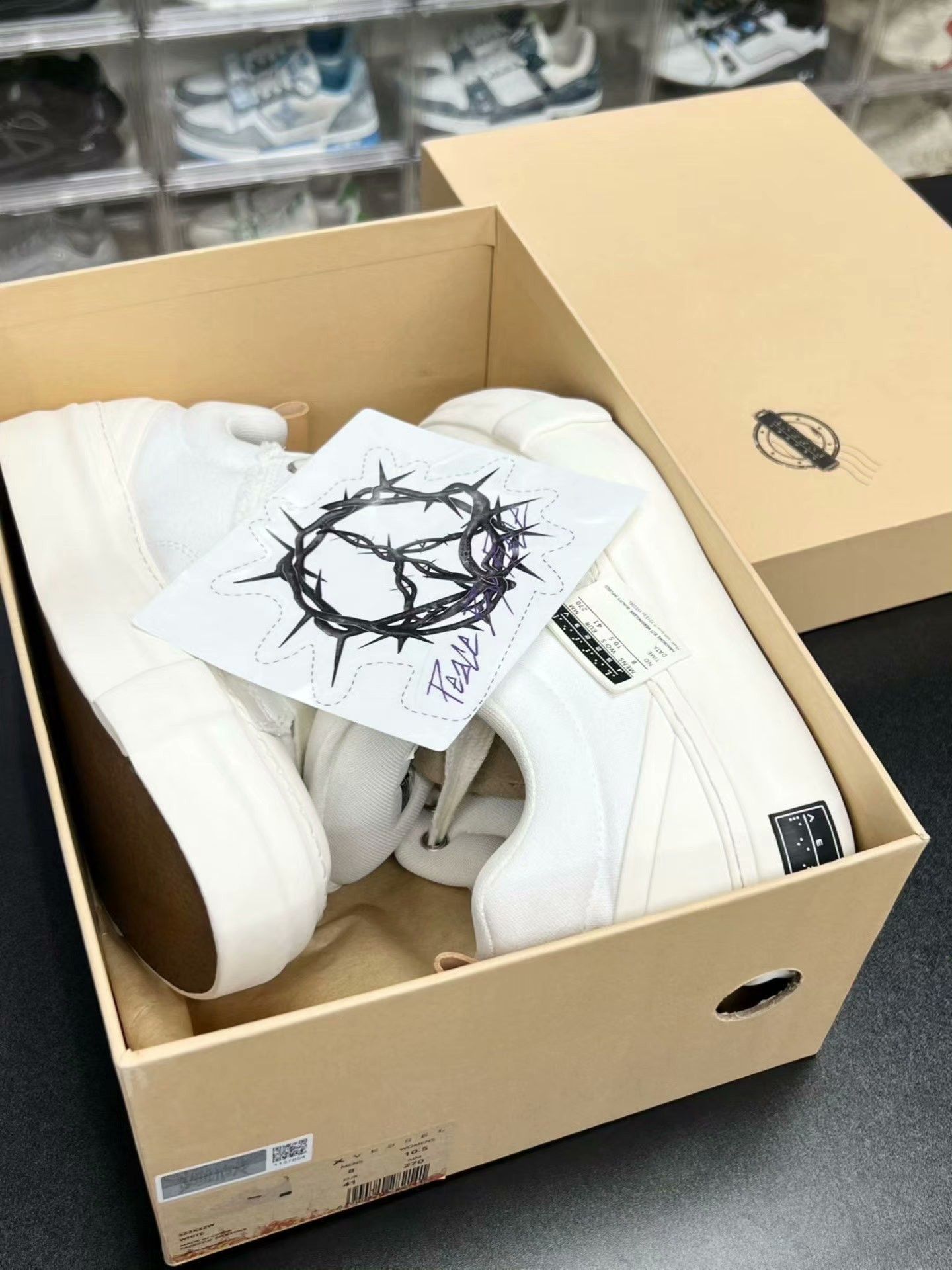 Other White Lowtop Sneakers 41 Men Size US 8.5 / EU 41-42 - 9 Thumbnail