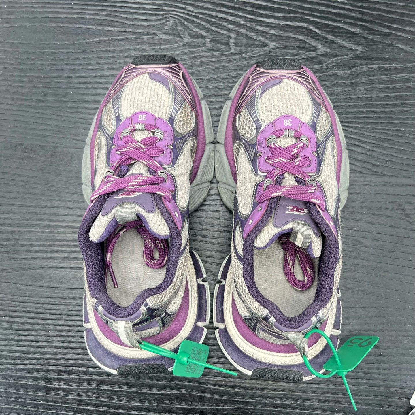 Balenciaga Balenciaga Purple Lowtop Sneakers XXXL Men Size US 10 / EU 43 - 3 Thumbnail