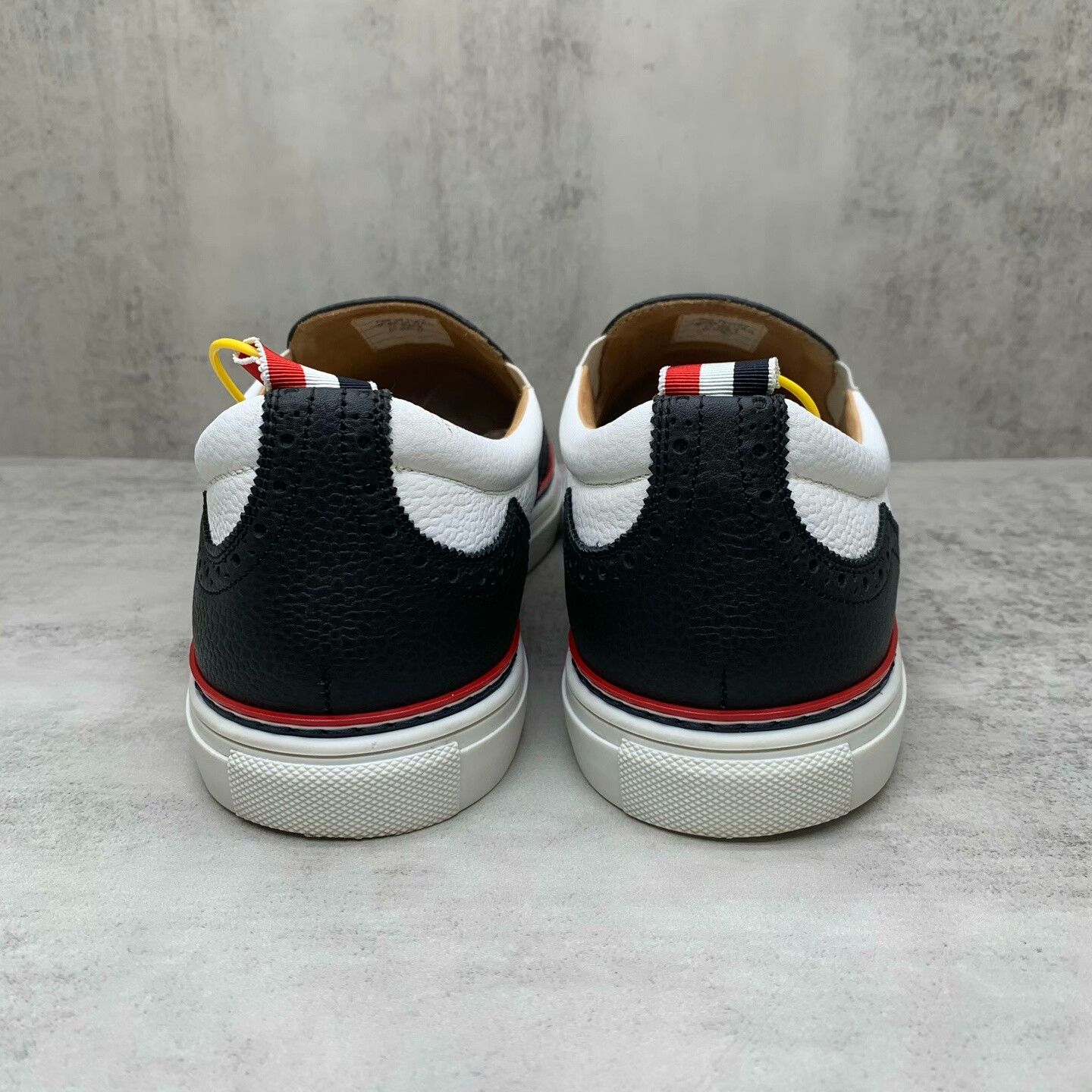 Thom Browne Thom Browne Brown Lowtop Sneakers 44 Men Size US 11 / EU 44 - 5 Thumbnail