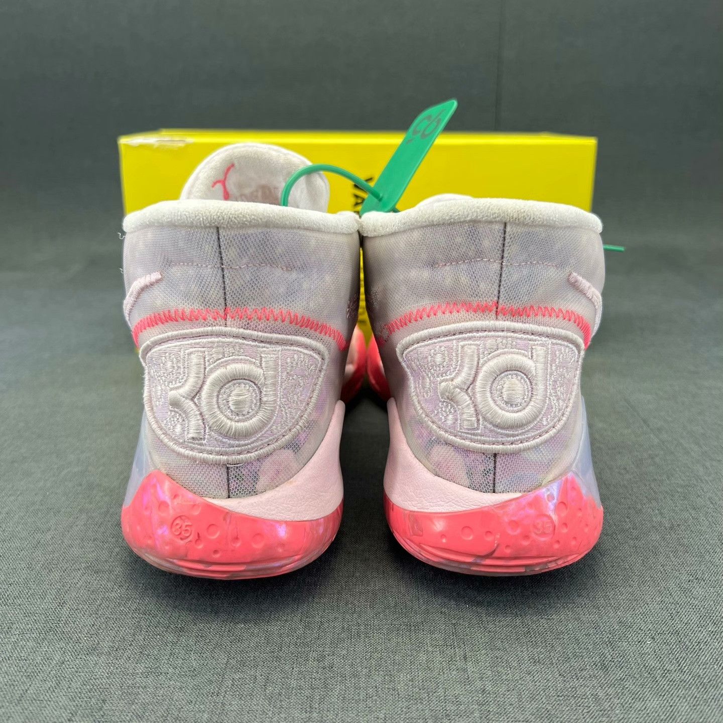 Nike Nike Pink Lowtop Sneakers 43 Men Size US 10 / EU 43 - 8 Thumbnail