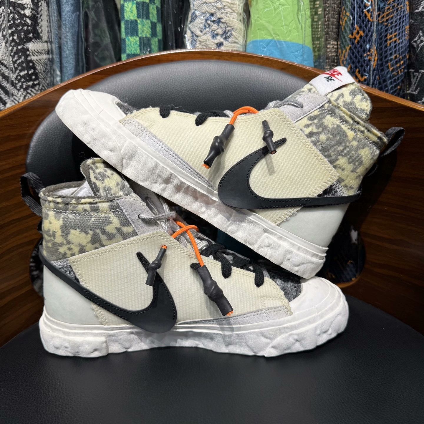 Nike Nike BLAZER White Lowtop Sneakers 37 Men Size US 5 / EU 37 - 6 Thumbnail