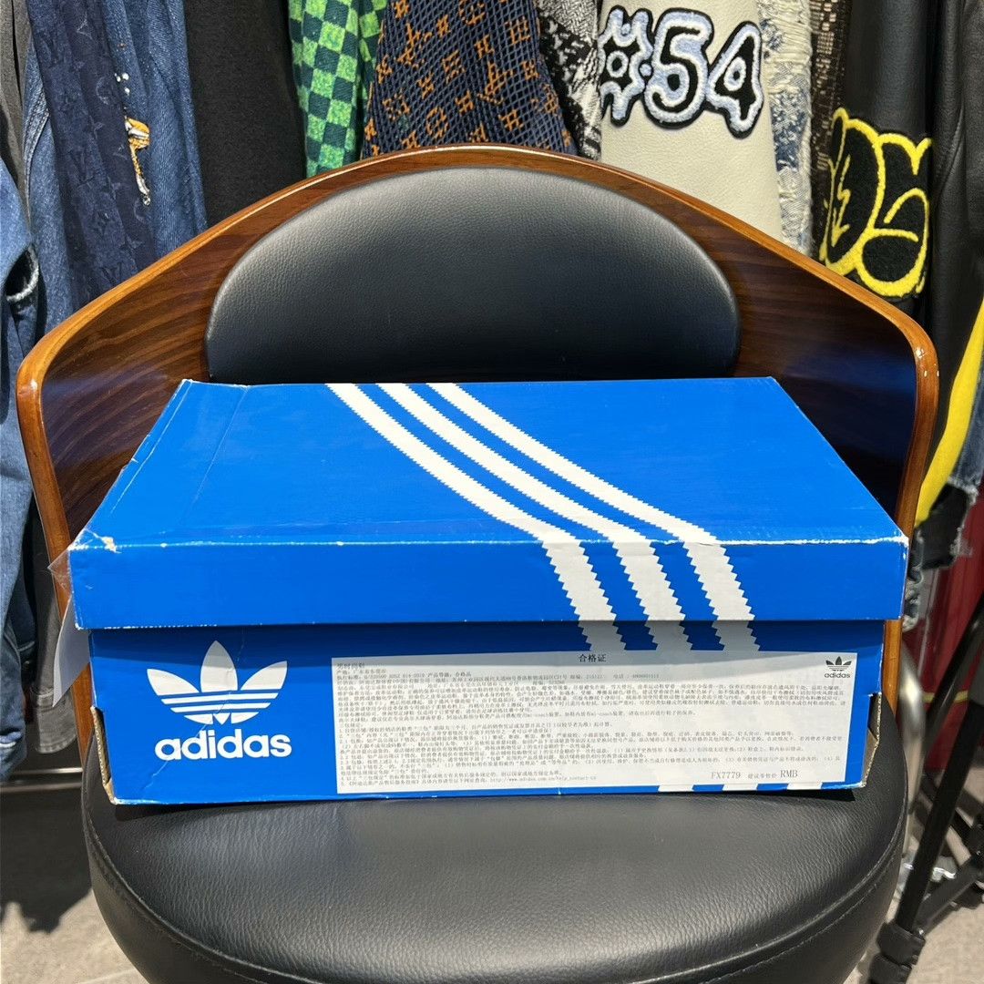 Adidas Adidas Lowtop Sneakers 44.5 Men Size US 11 / EU 44 - 9 Thumbnail