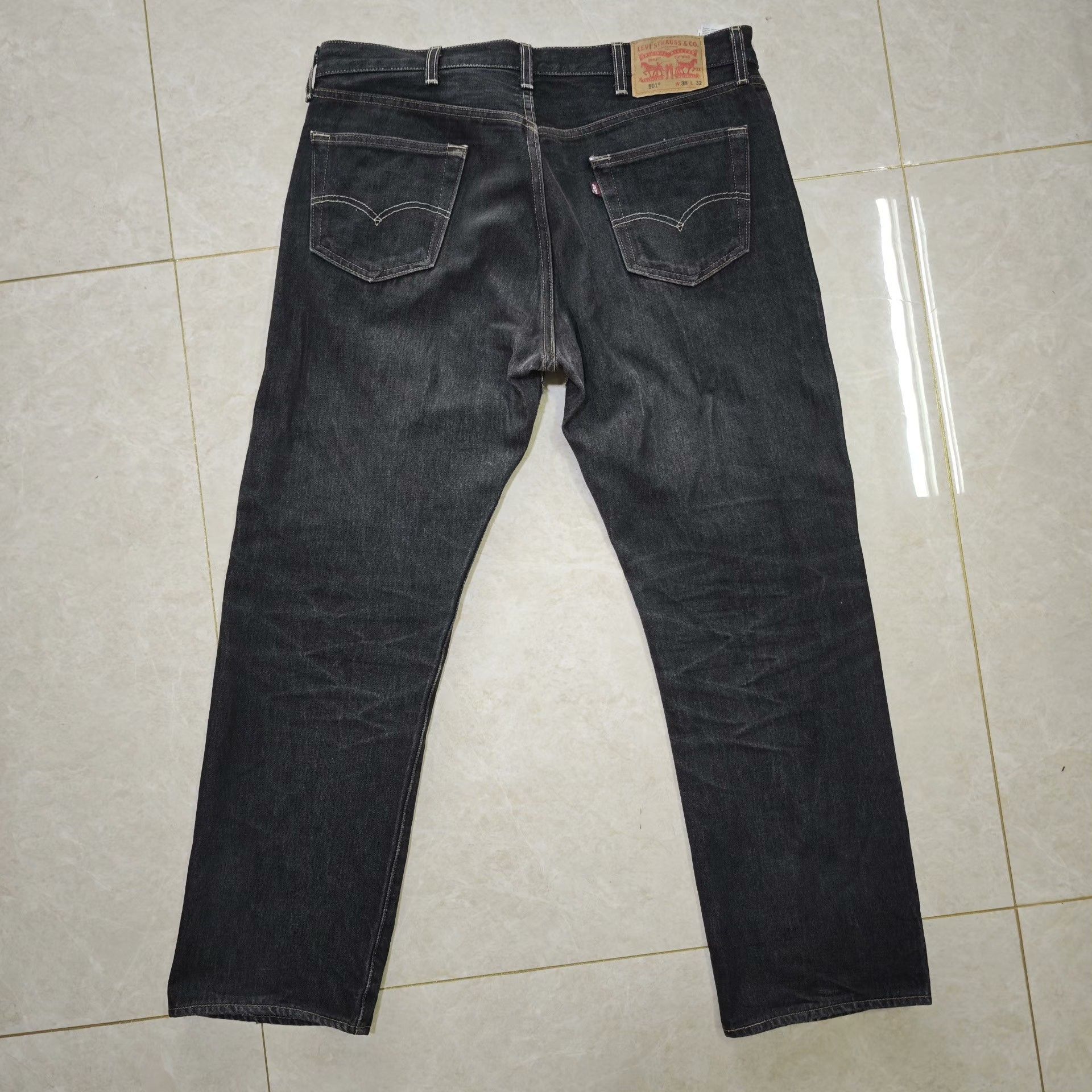Levi's Levi's Black Denim Jeans L Men Size US 34 / EU 50 - 2 Thumbnail