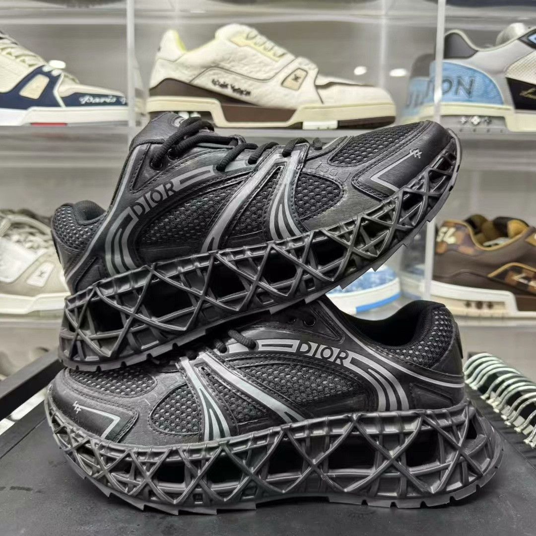 Dior Dior Silver Lowtop Sneakers 35 Men Size US 5 / EU 37 - 2 Thumbnail
