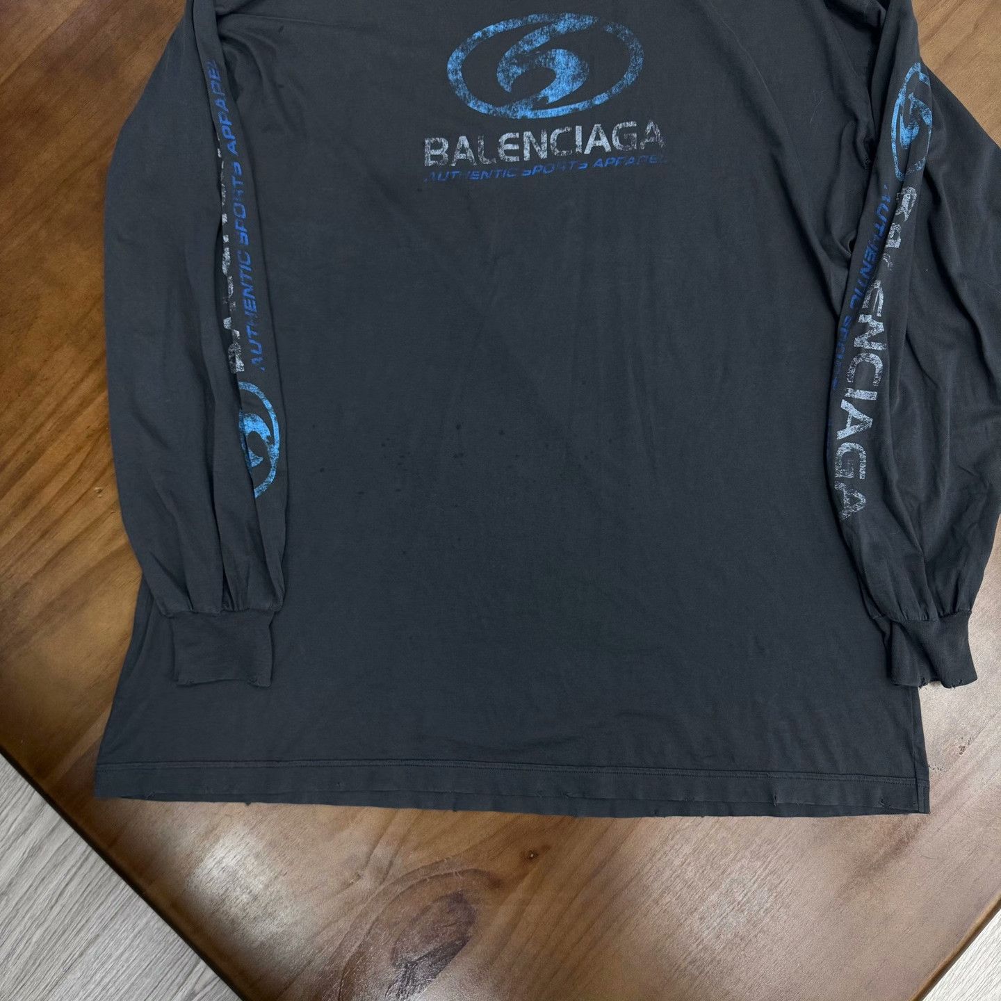 Balenciaga Balenciaga Distressed Blue T-Shirt 43 Men Size US L / EU 52-54 / 3 - 3 Thumbnail