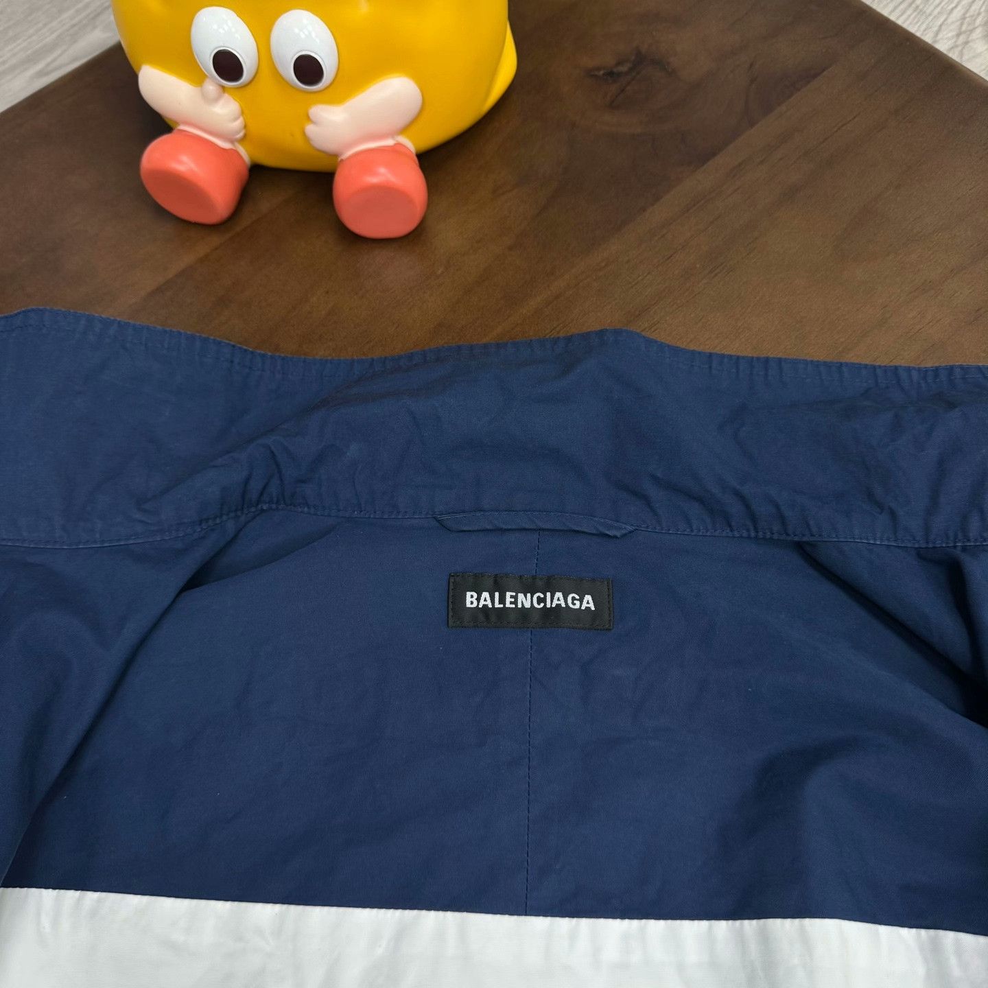 Balenciaga Balenciaga Retro Embroidered Blue Light Jacket 43 Men Size US L / EU 52-54 / 3 - 6 Thumbnail