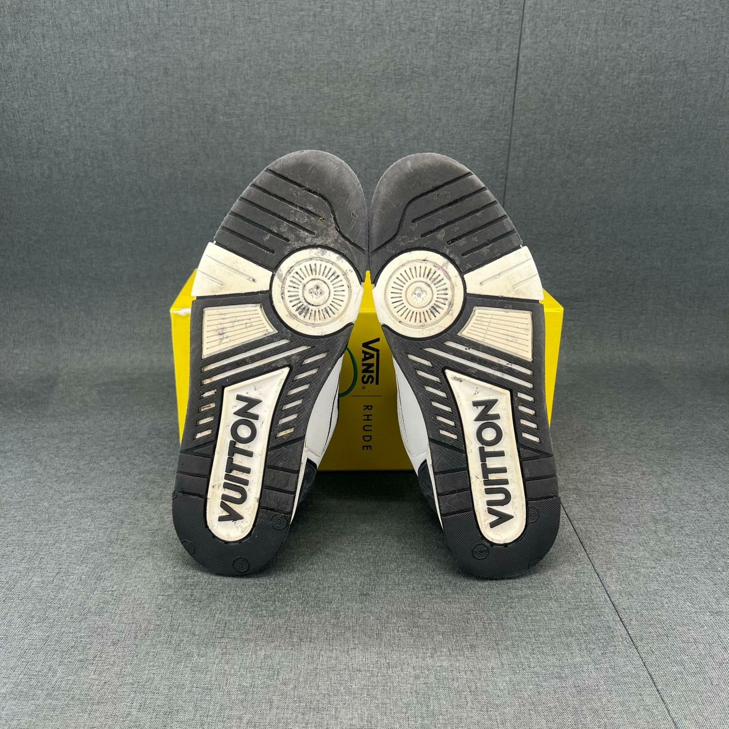 Louis Vuitton Louis Vuitton Training Black Lowtop Sneakers 41 Men Size US 8.5 / EU 41-42 - 6 Thumbnail